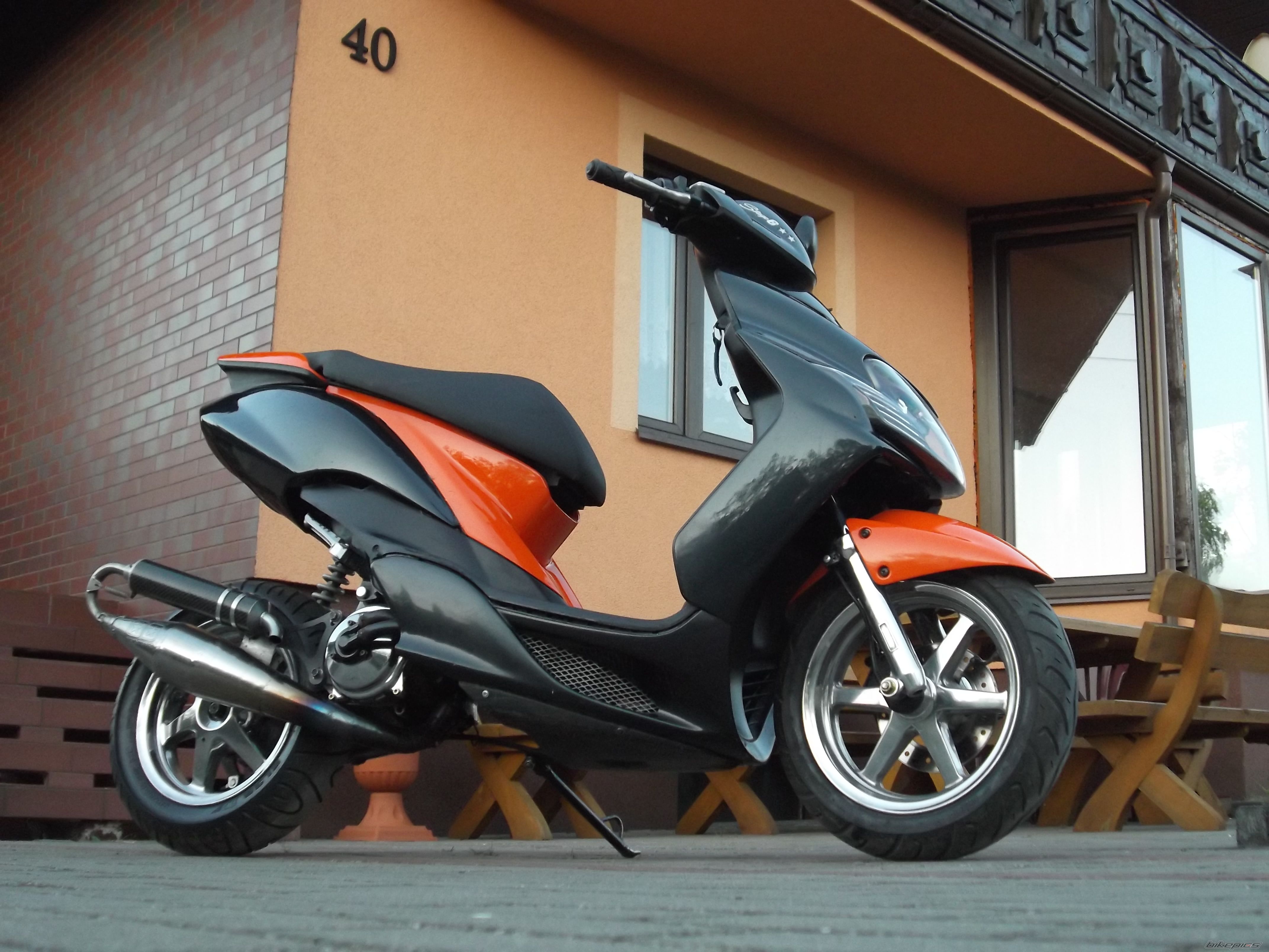 Photo 2415841