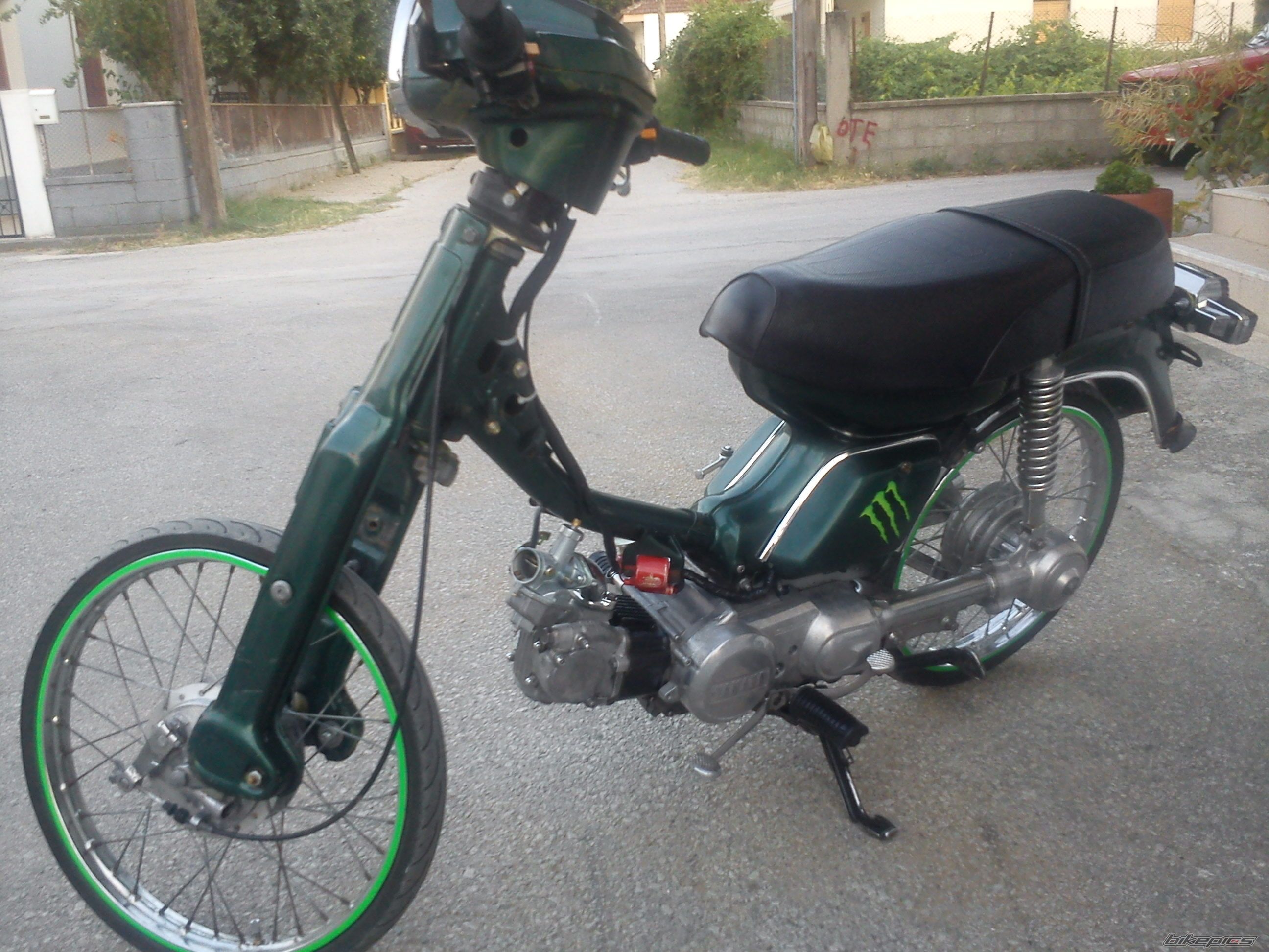 Photo 2415854