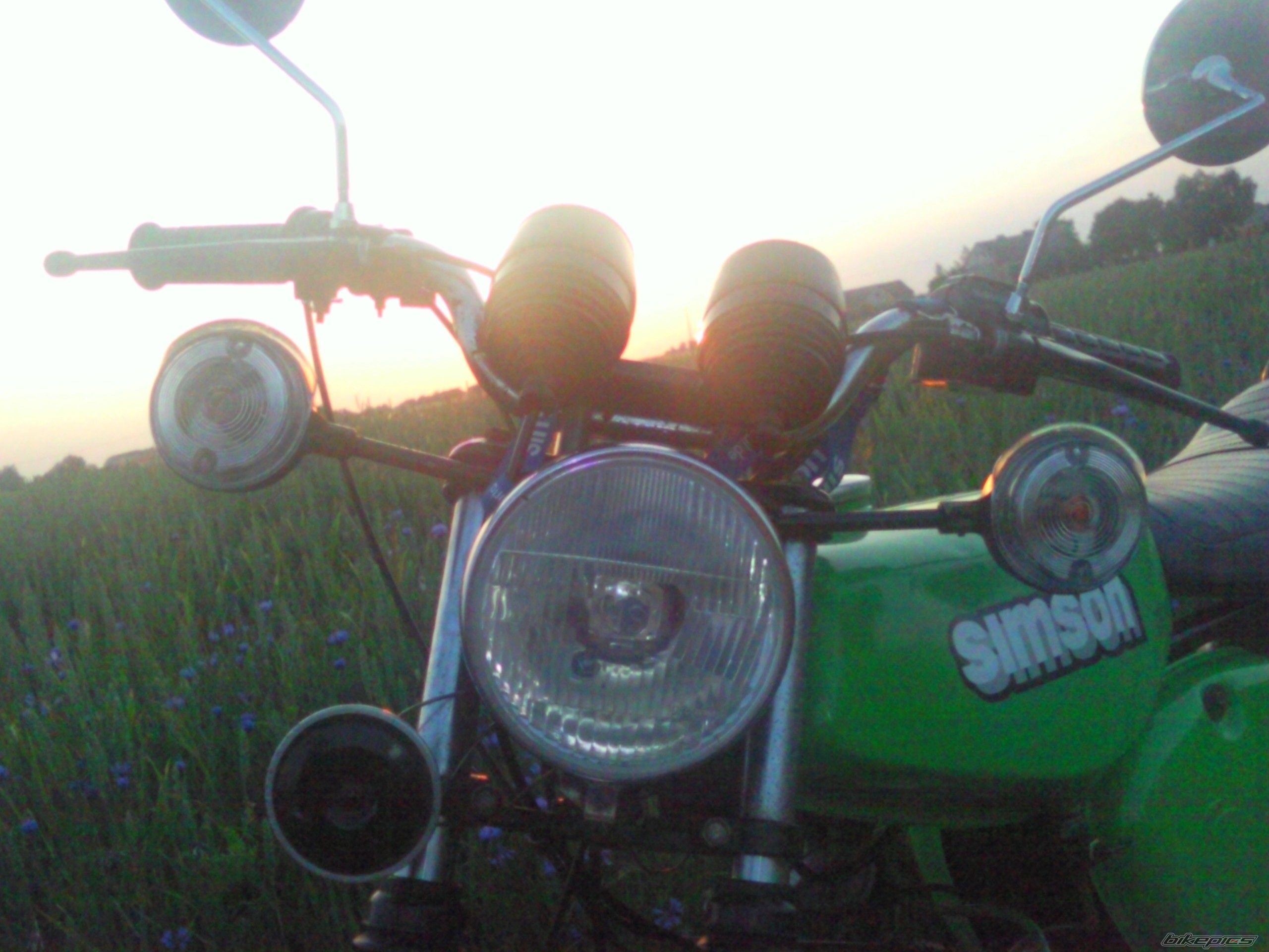 Photo 2415874