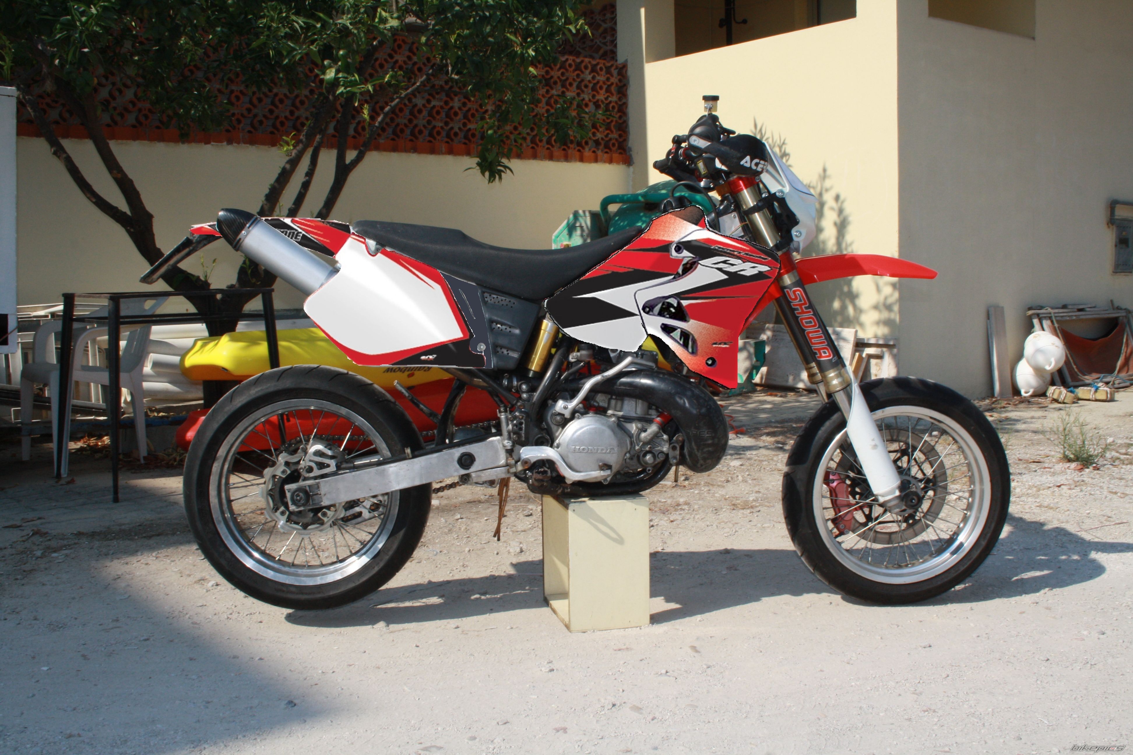 Photo 2415916