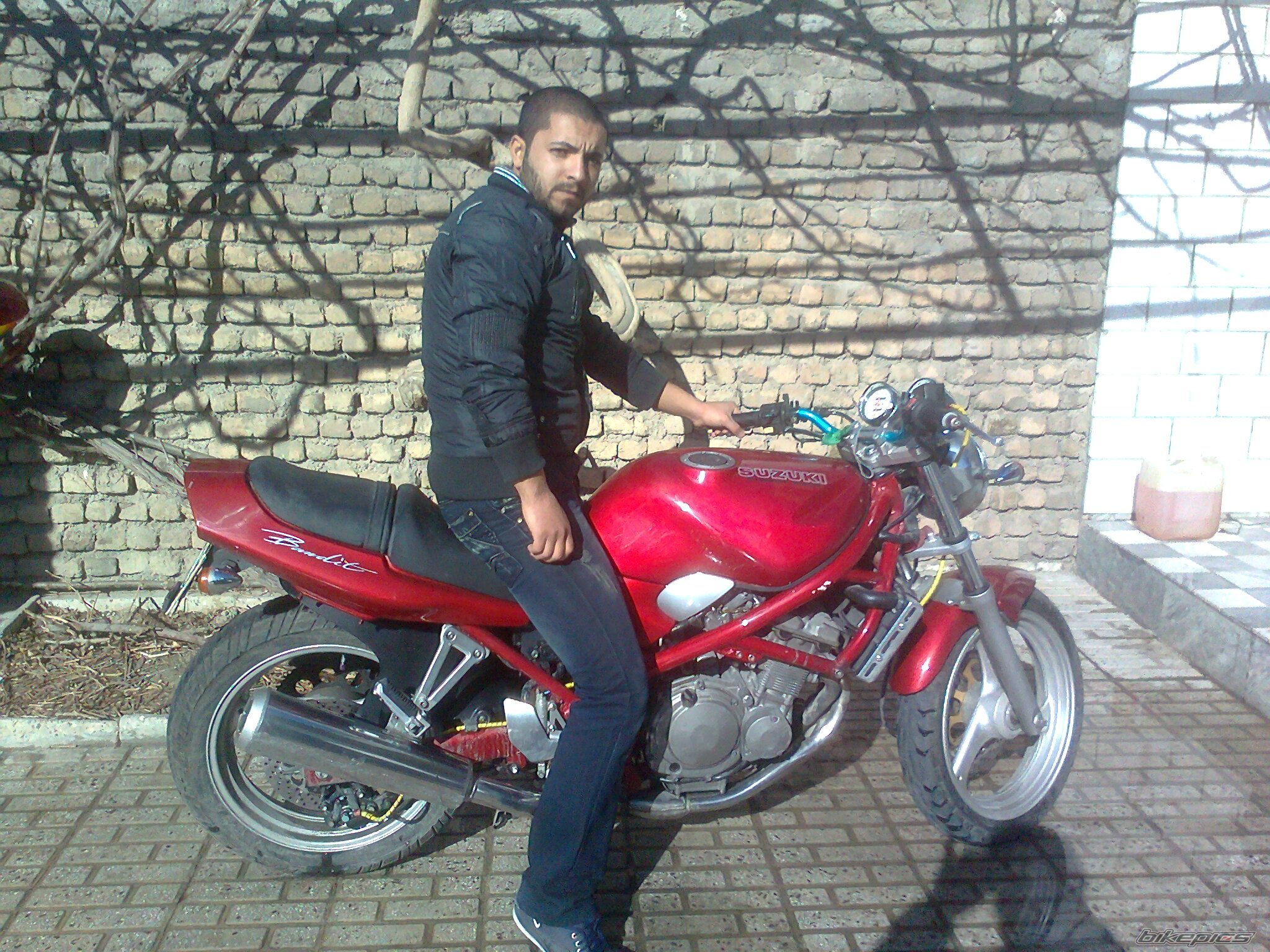 Photo 2416632