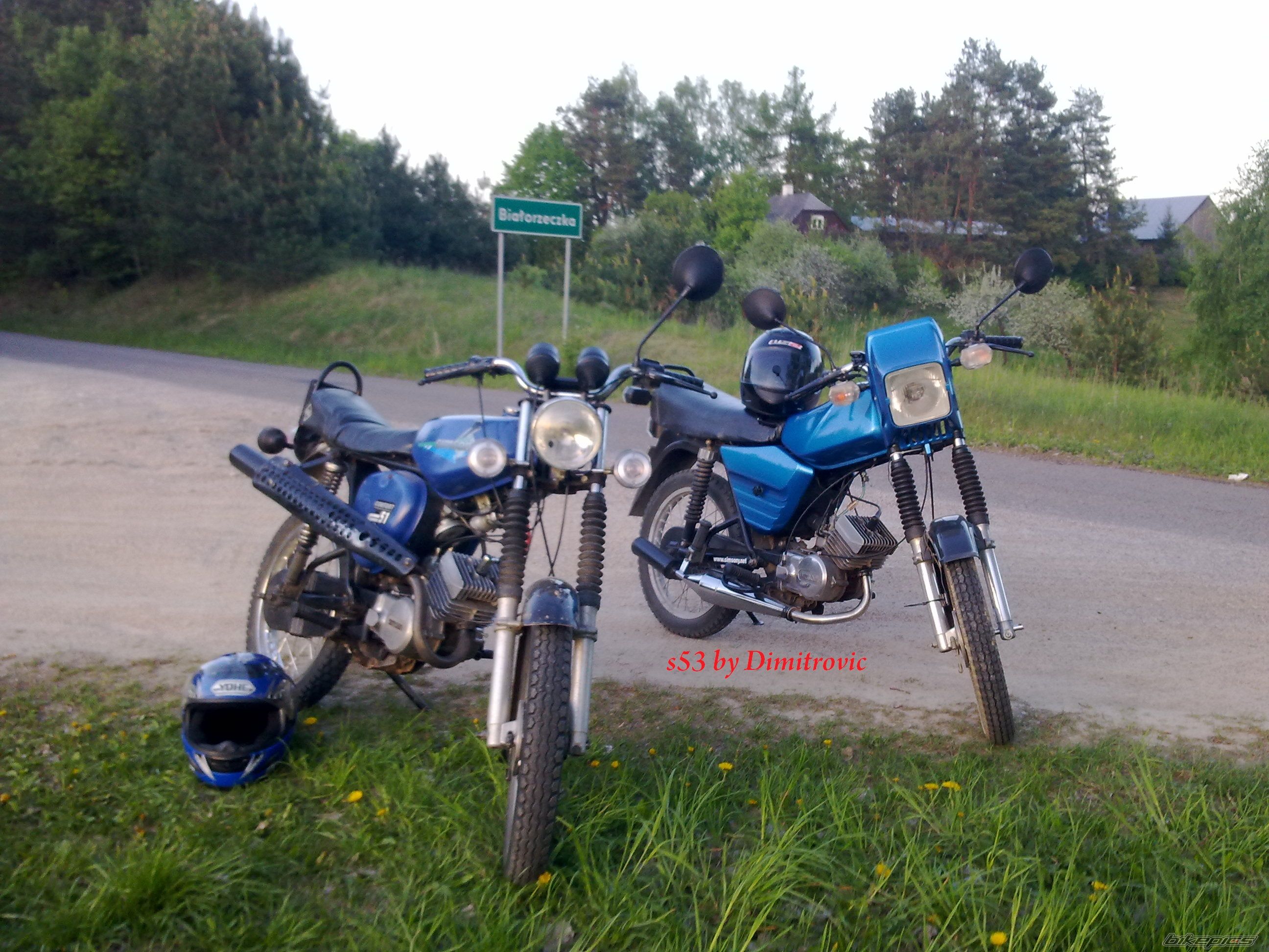 Photo 2416638