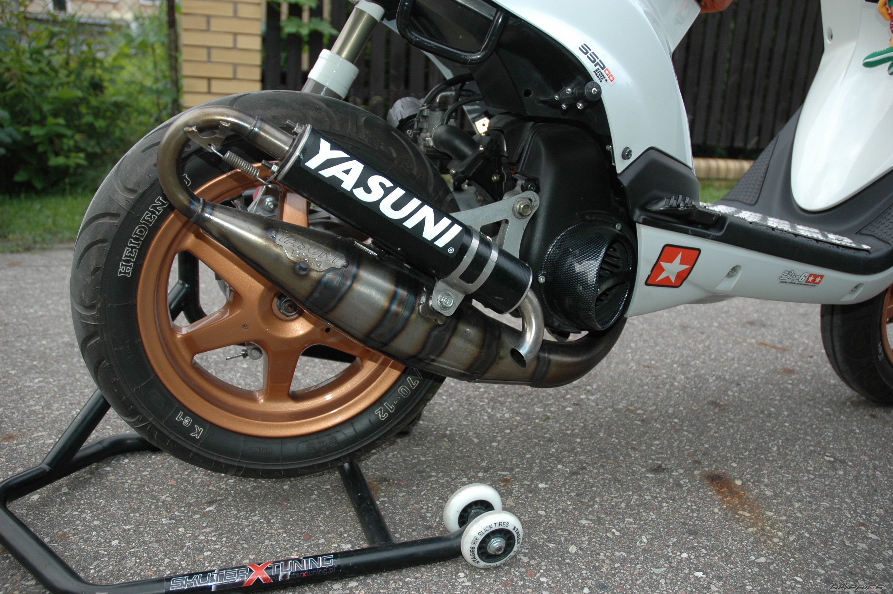 Photo 2416714