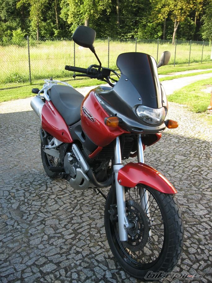 Photo 2416760