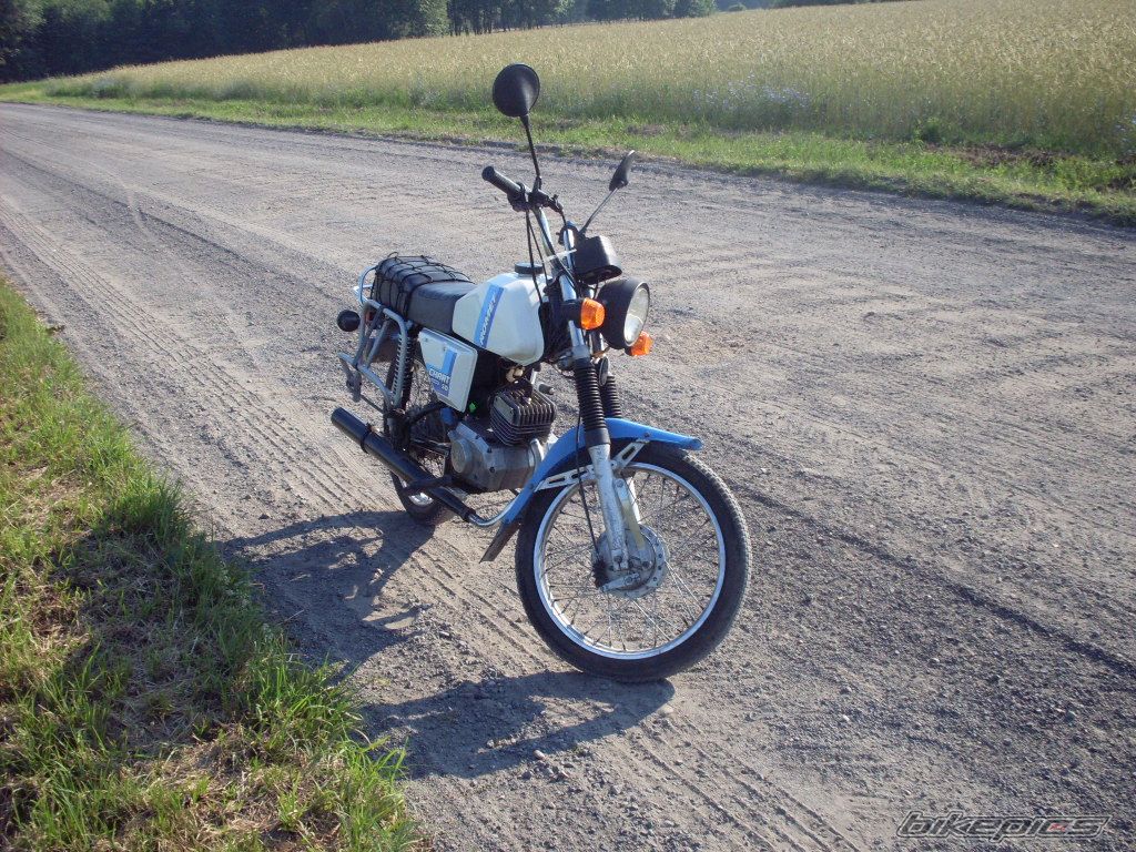 Photo 2417256