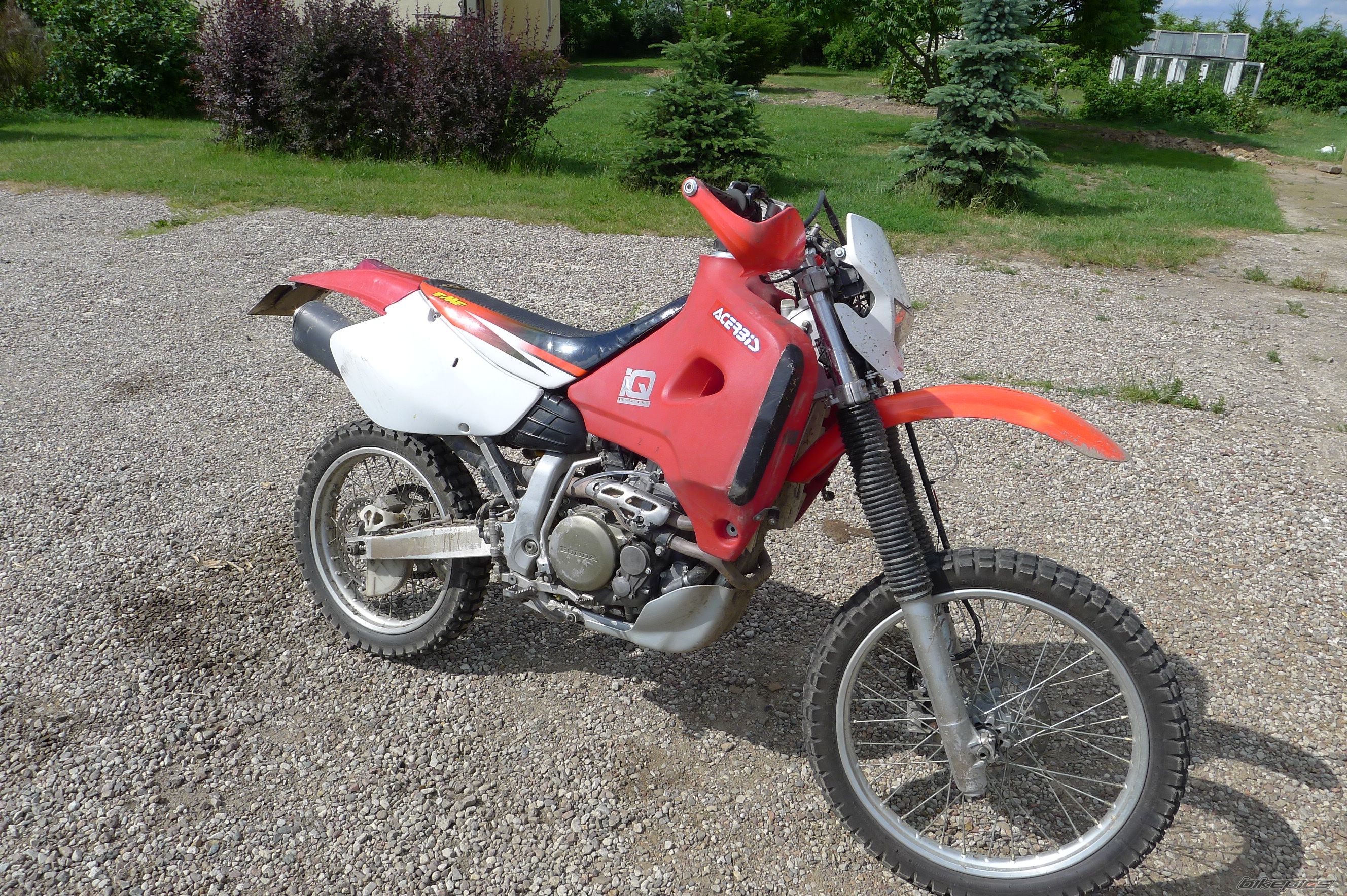 Photo 2417275