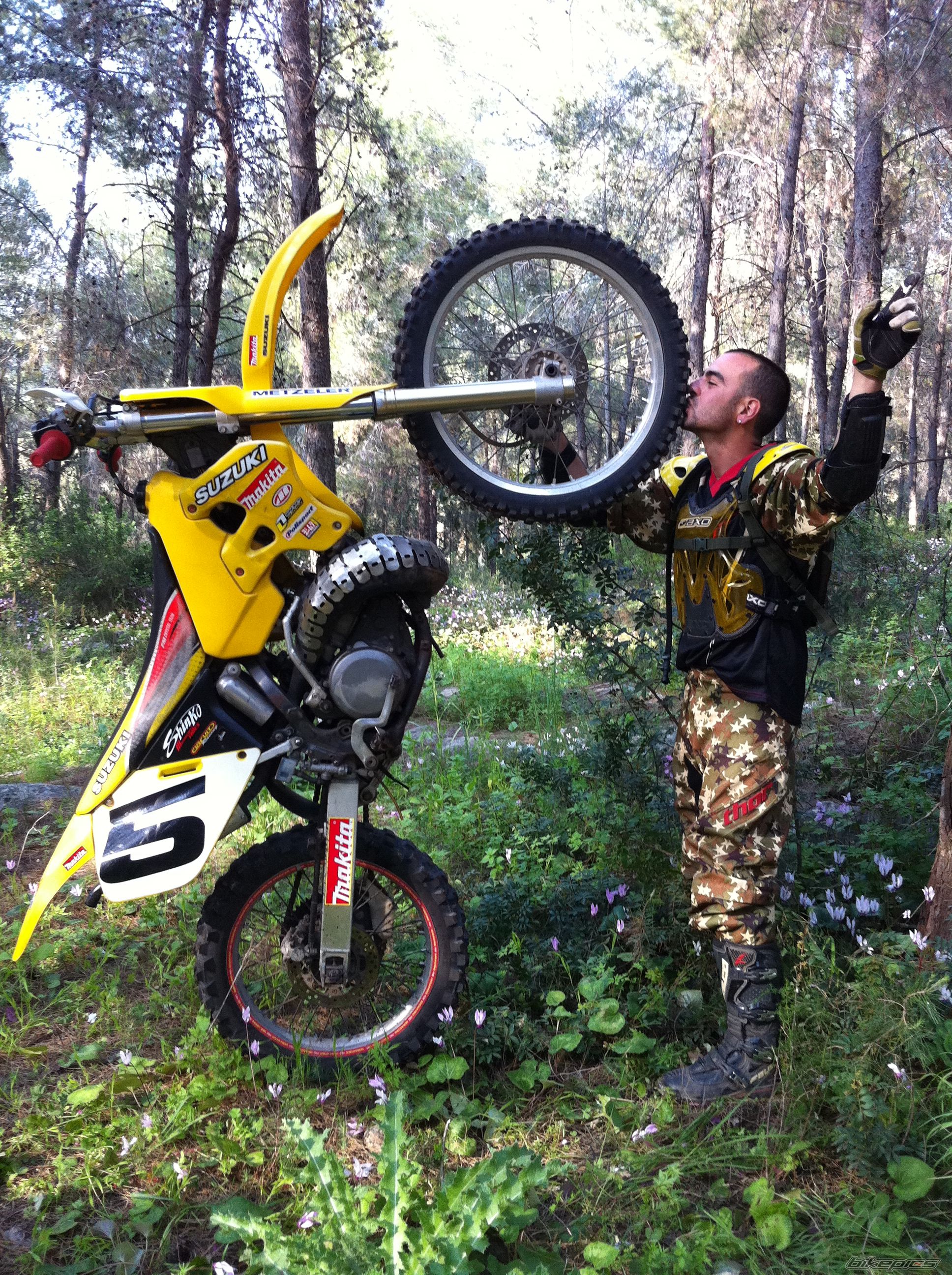 Bike Photo 2417288