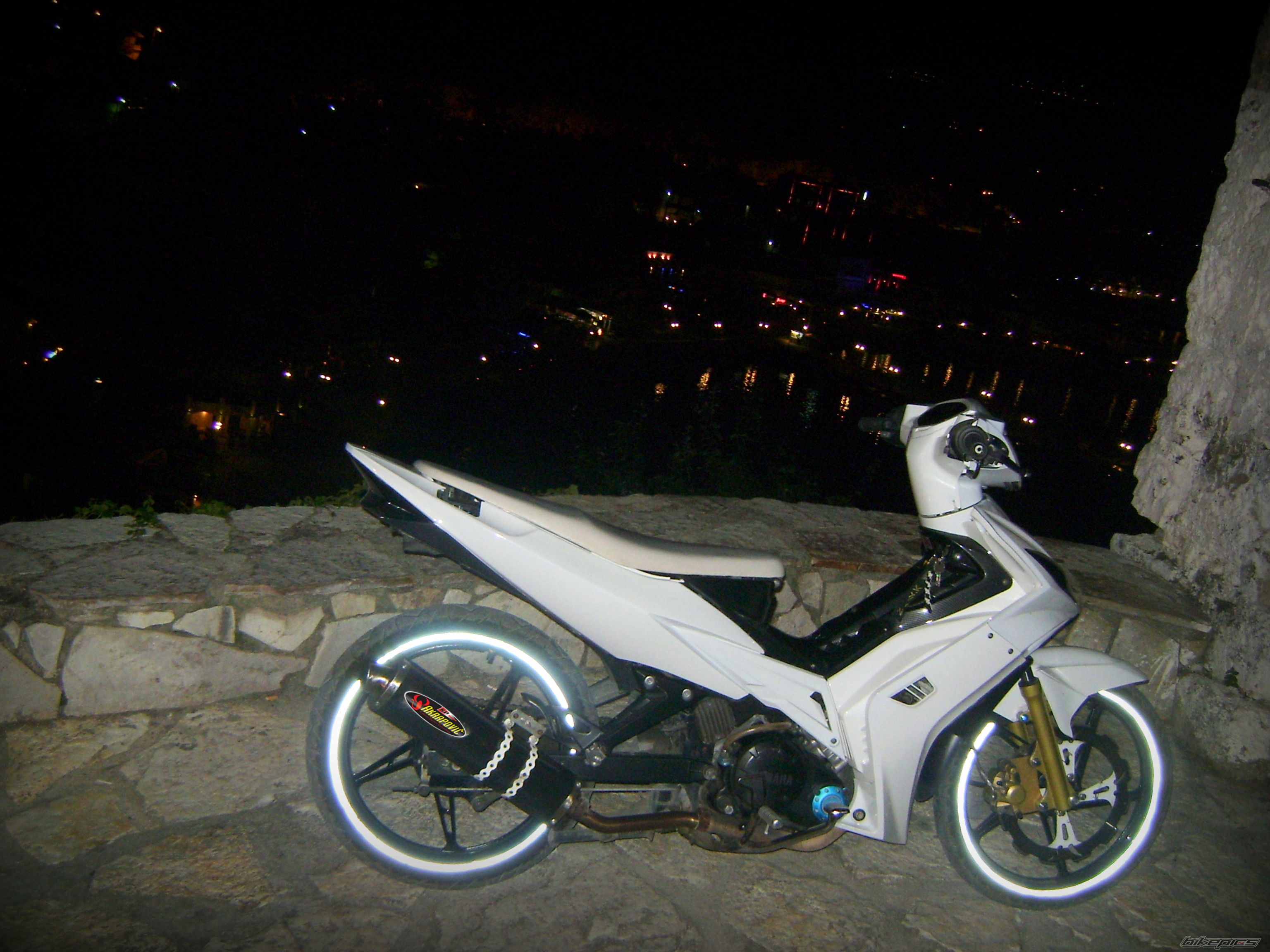 Photo 2417358