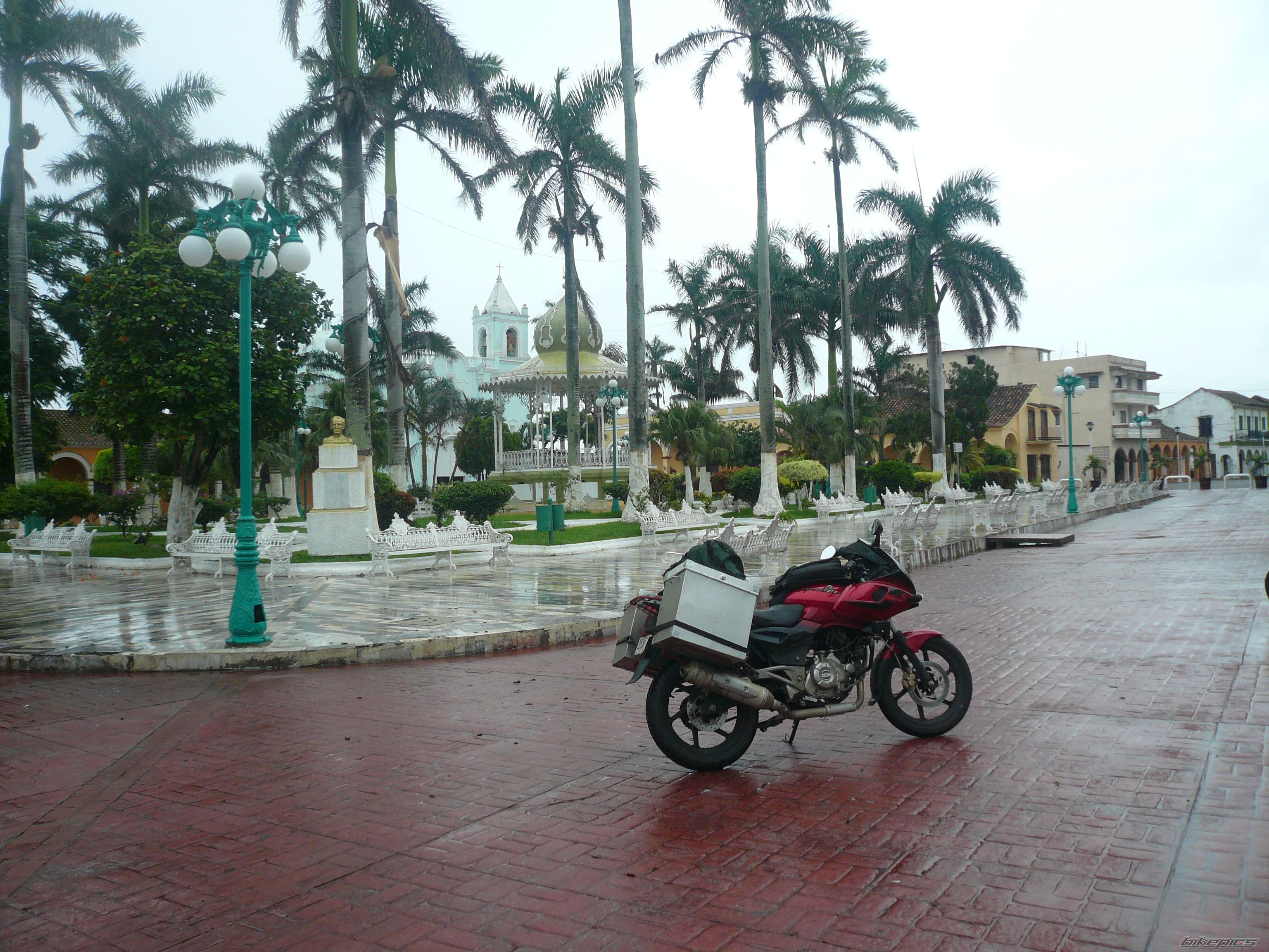 Bike Photo 2417389
