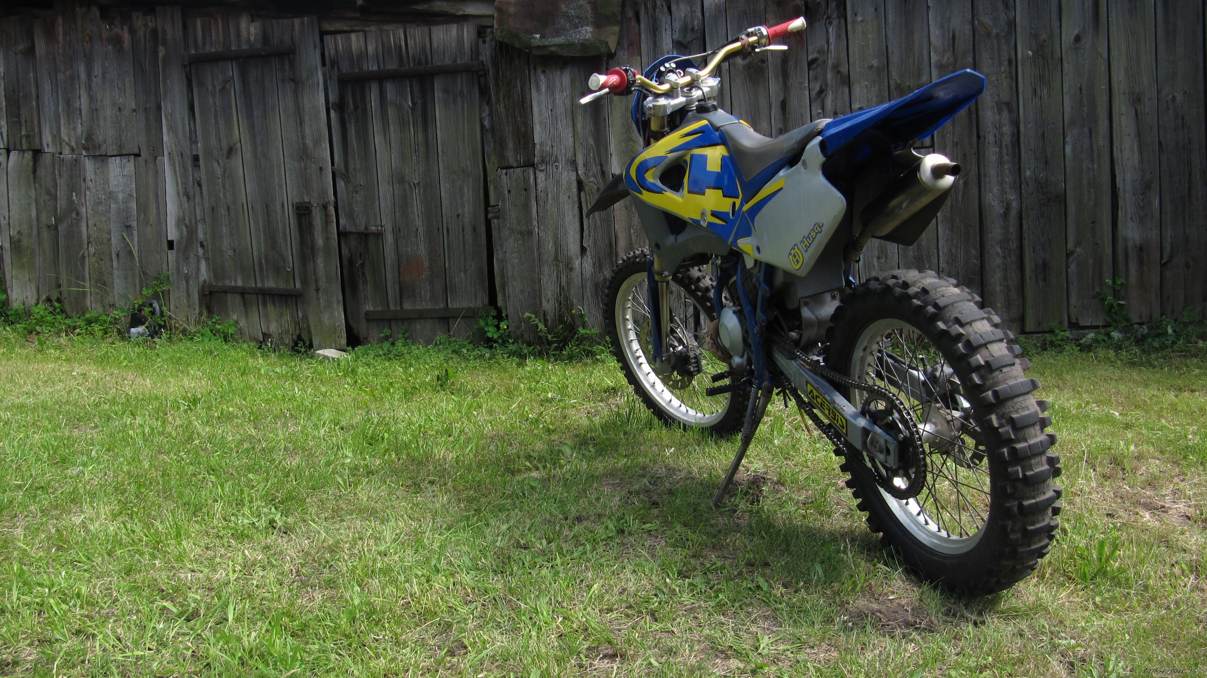 Photo 2417546