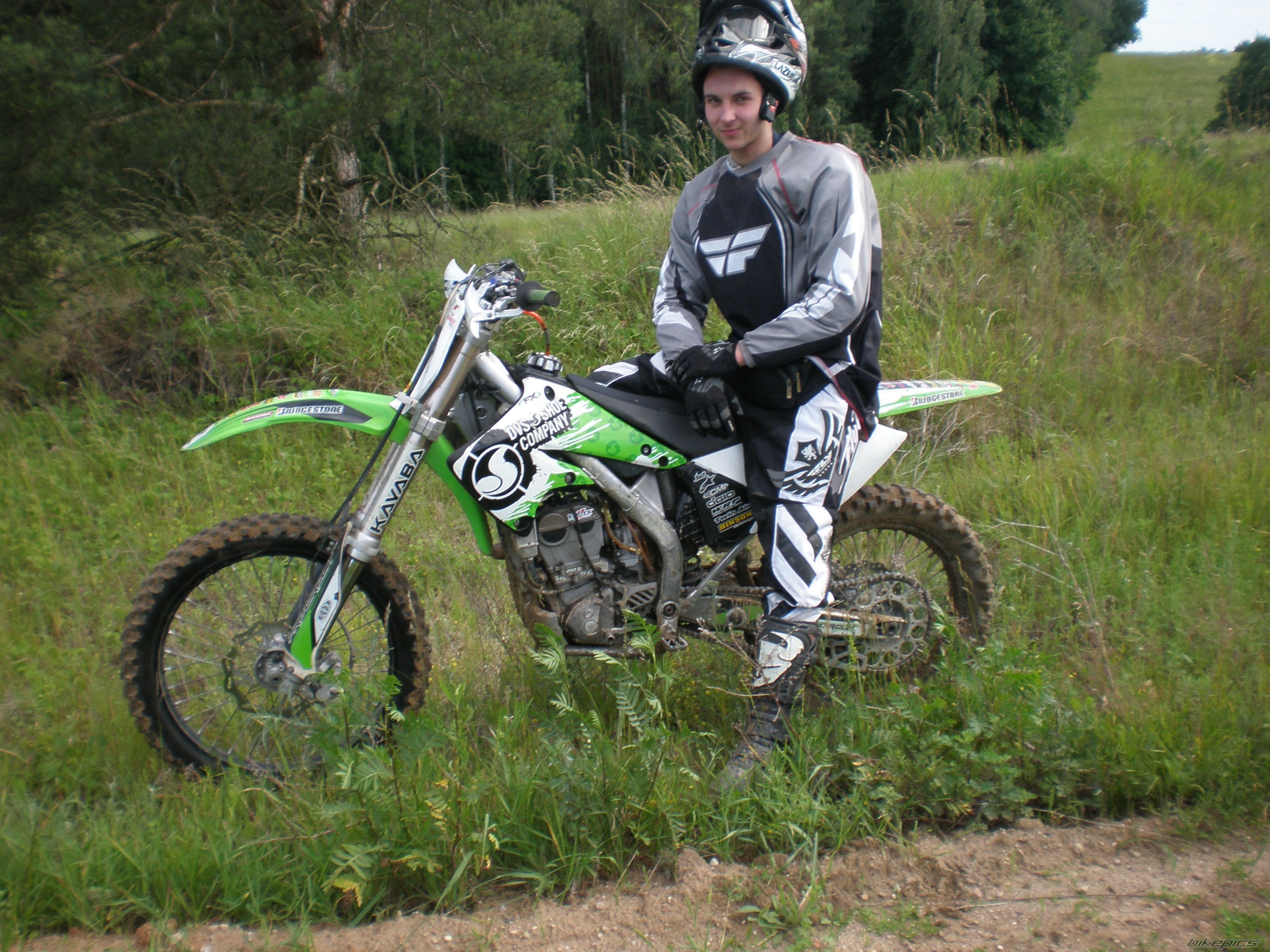 Photo 2417655
