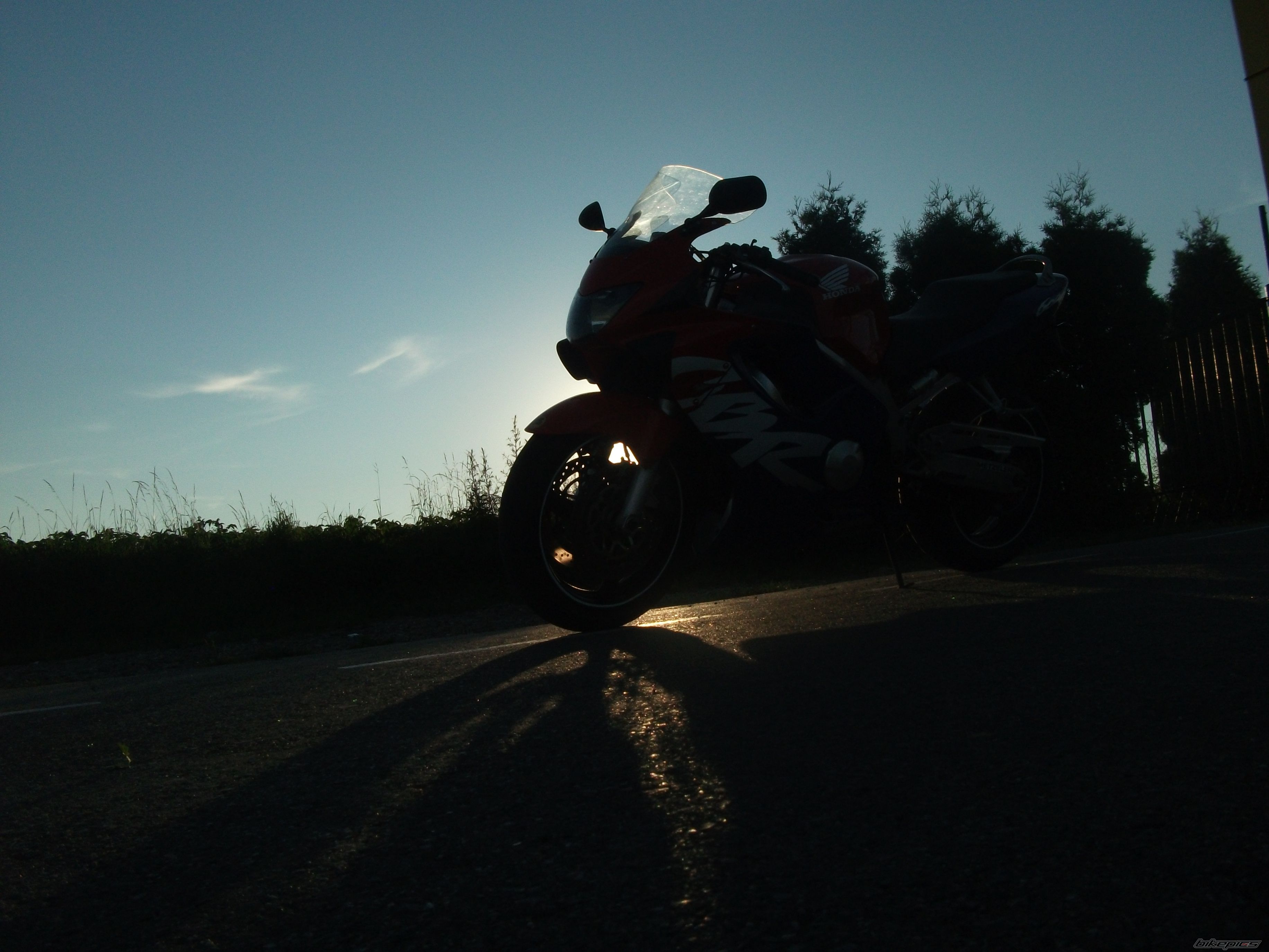 Photo 2417680
