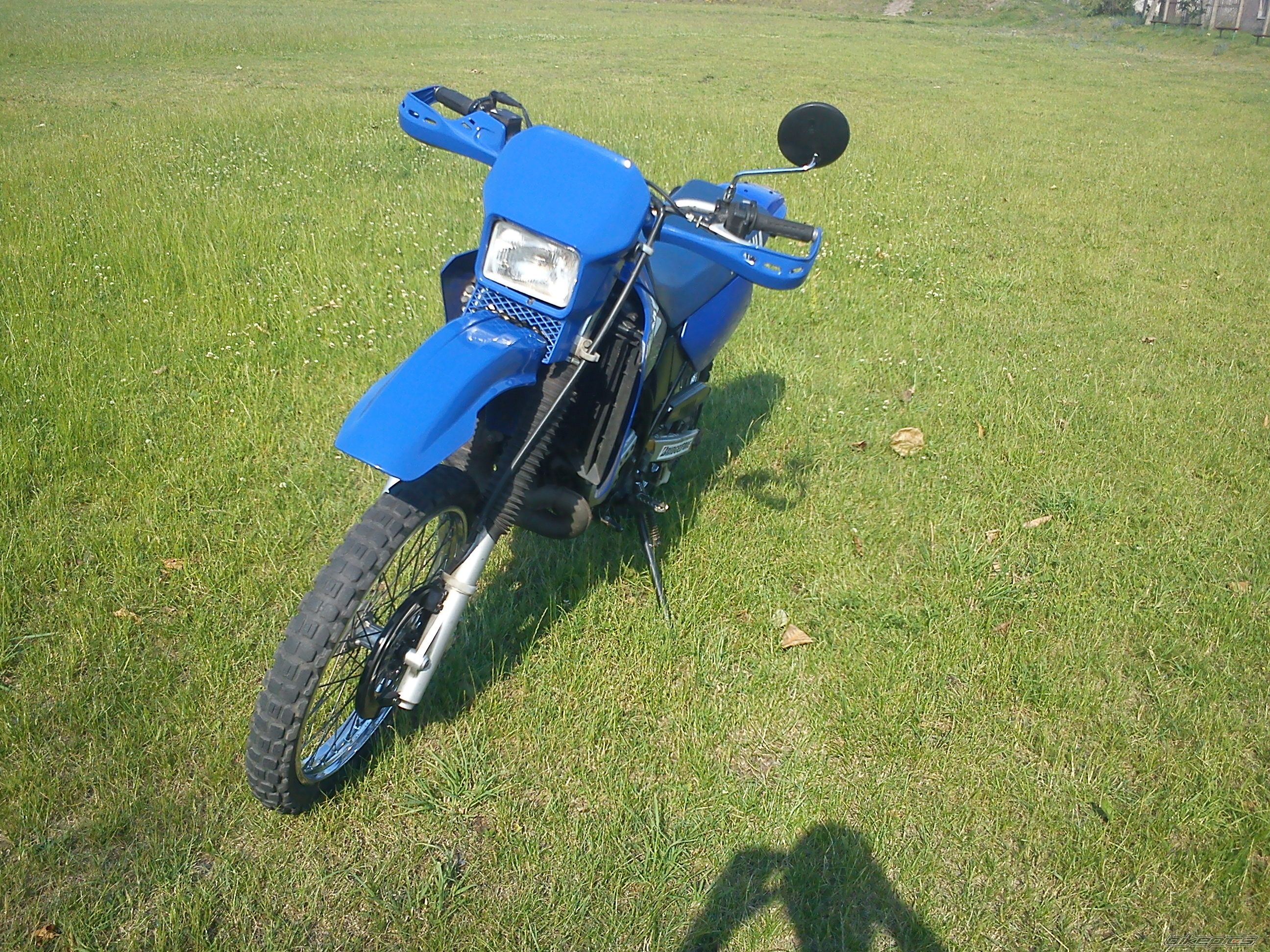Photo 2417729