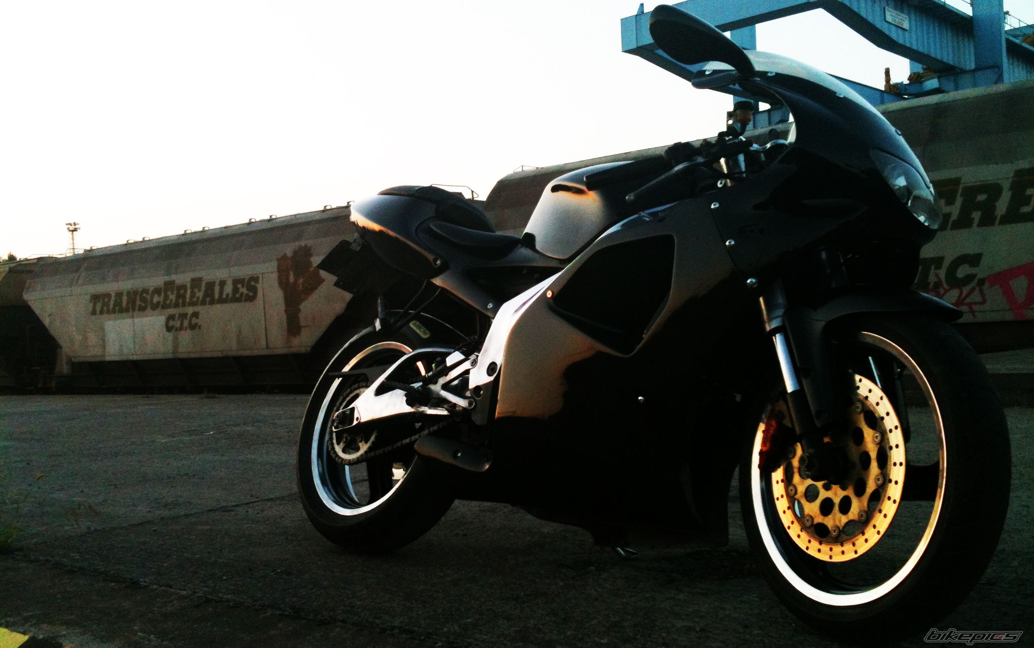 Photo 2417794
