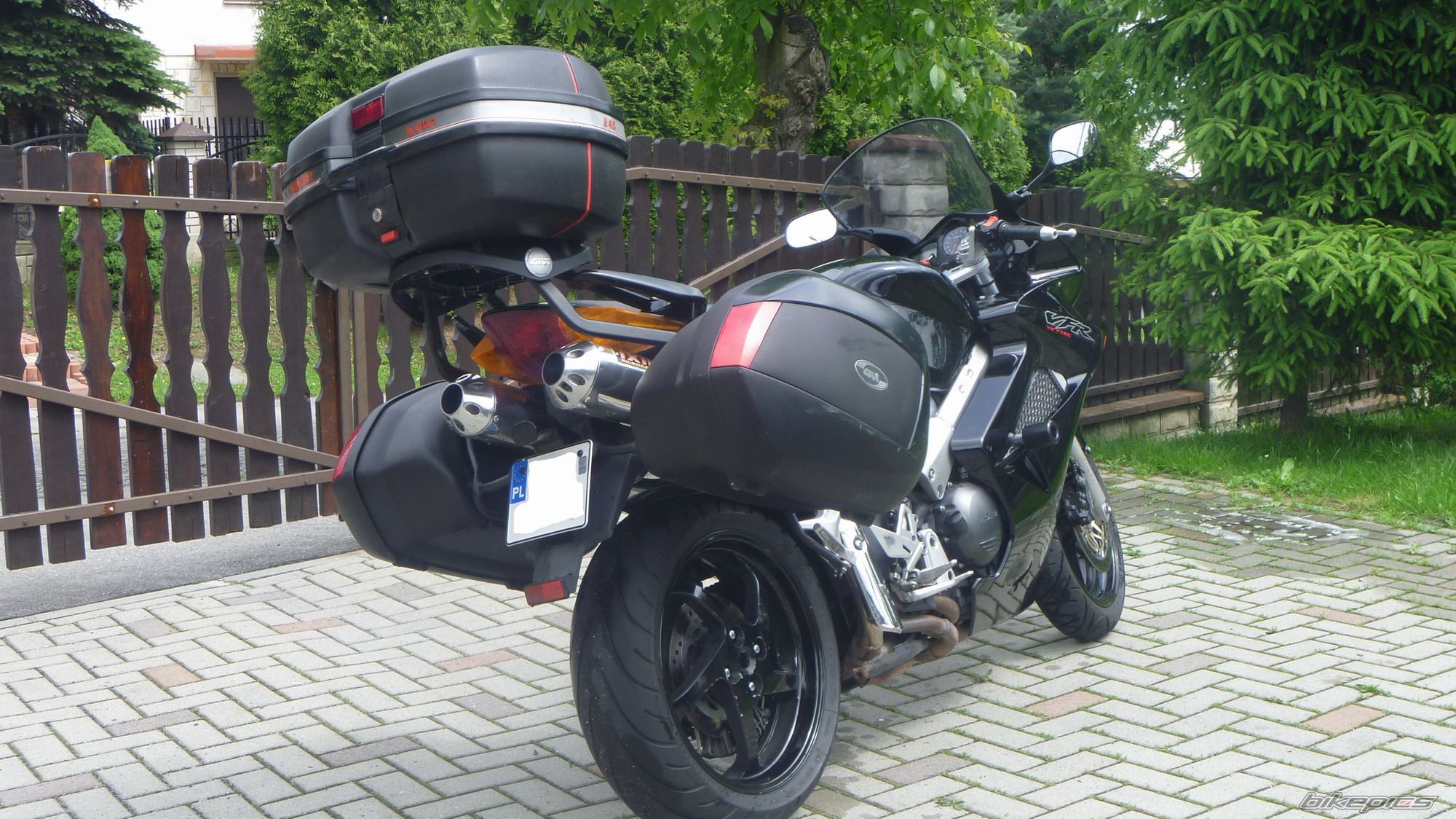 Photo 2417835