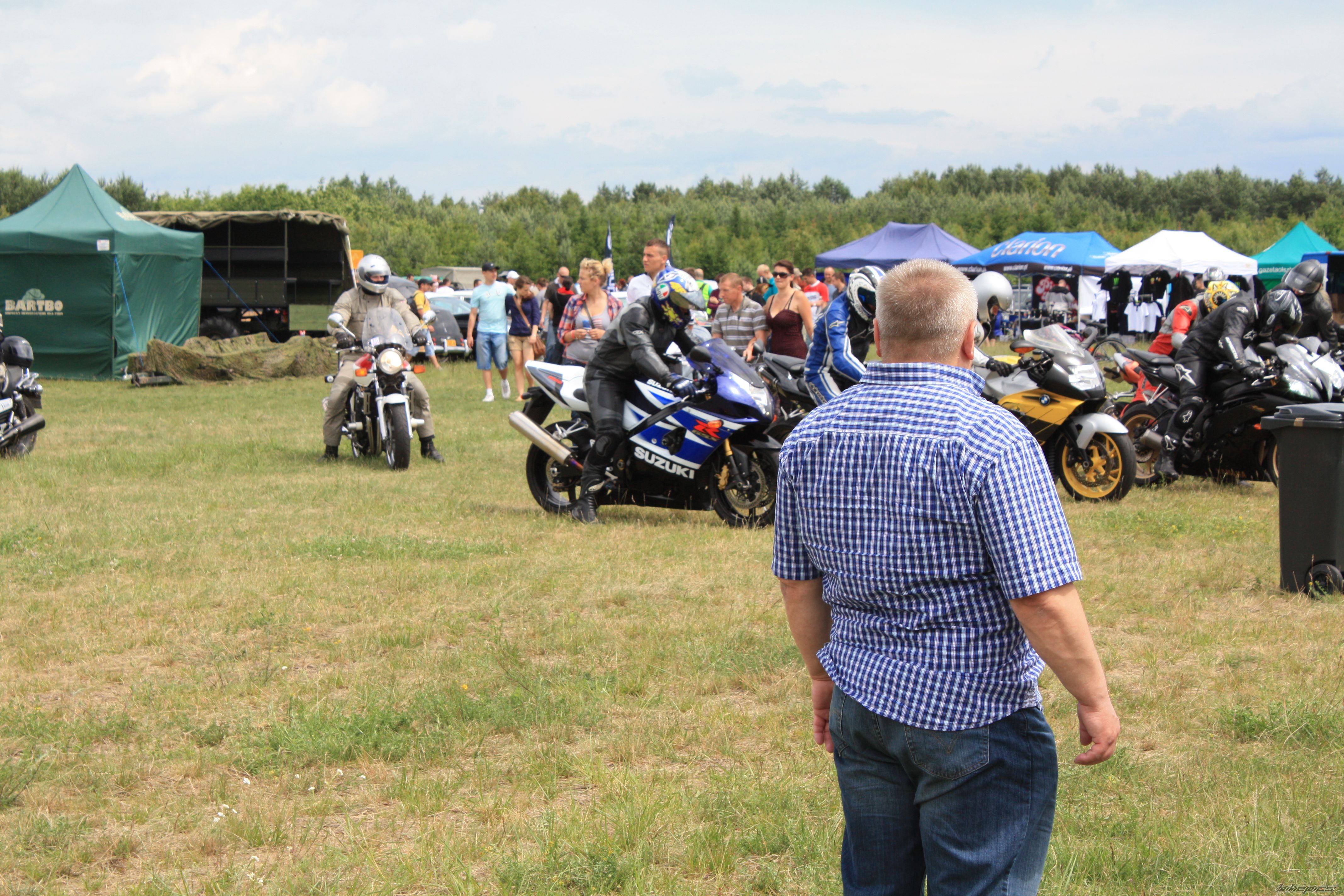 Photo 2417839