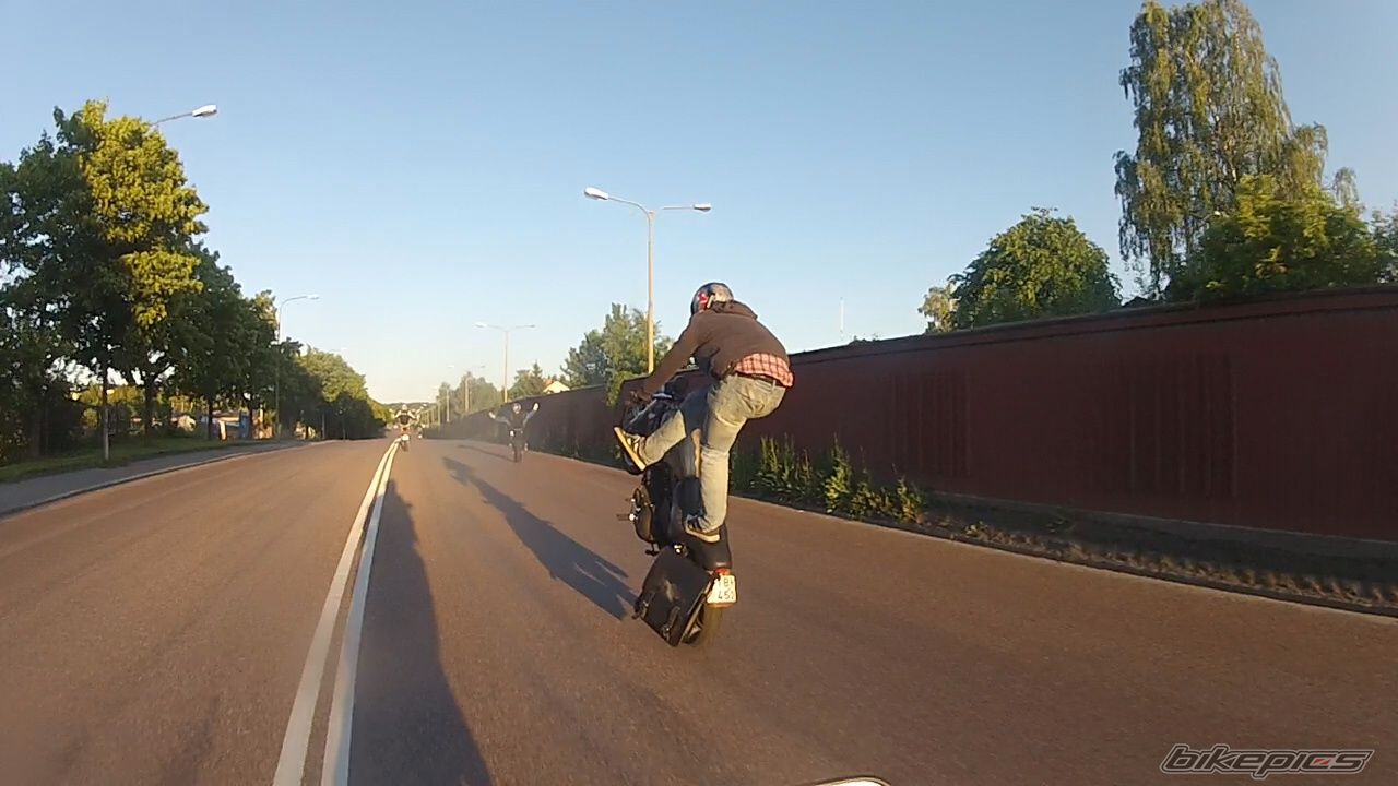 Photo 2417840