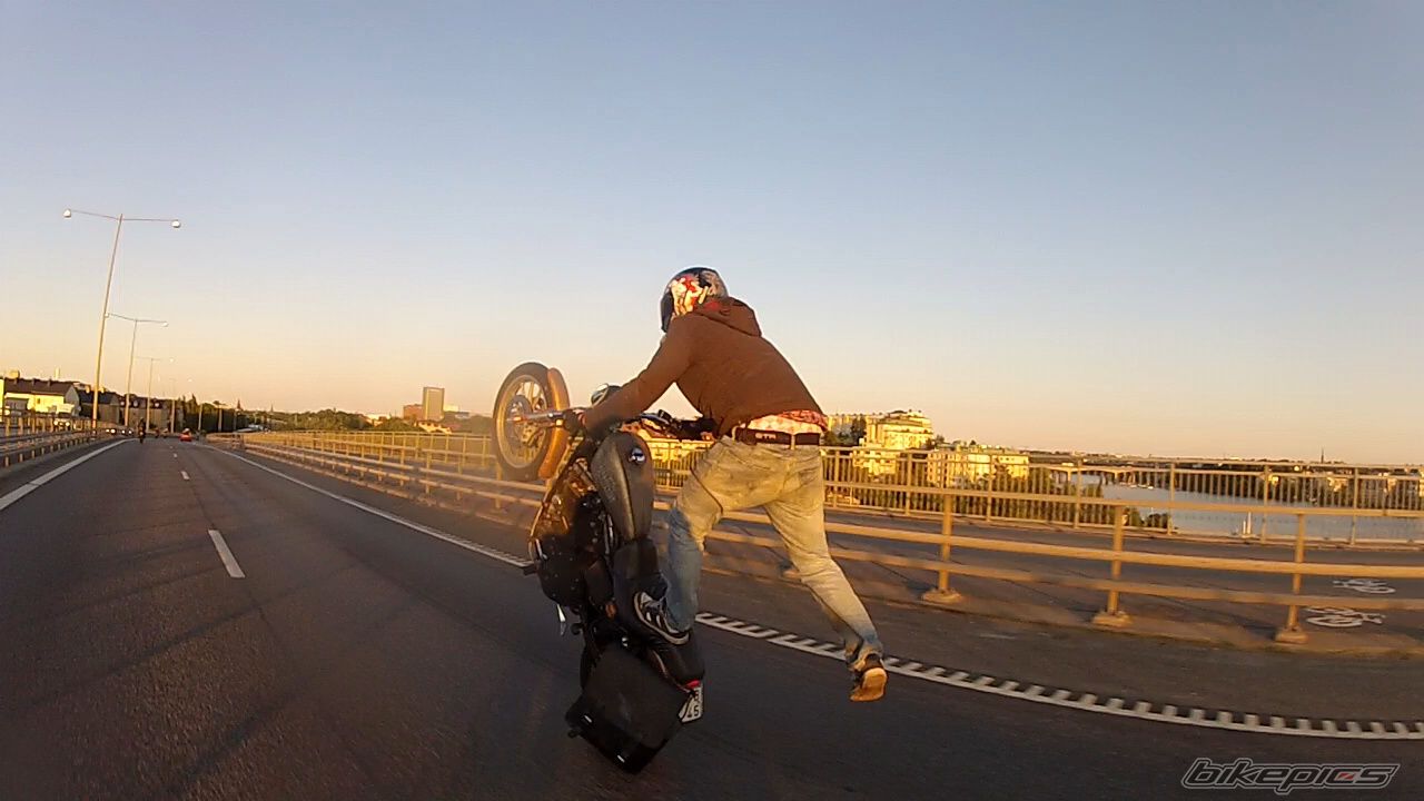 Photo 2417848