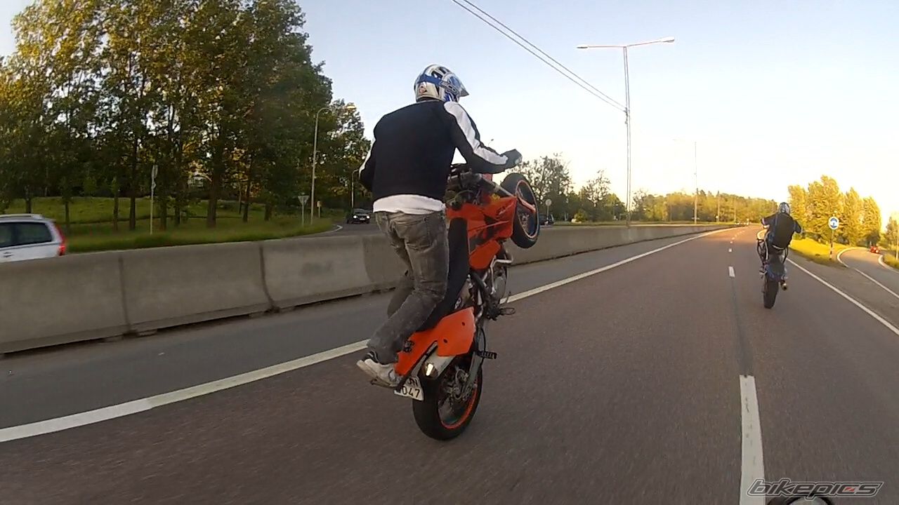 Photo 2417854