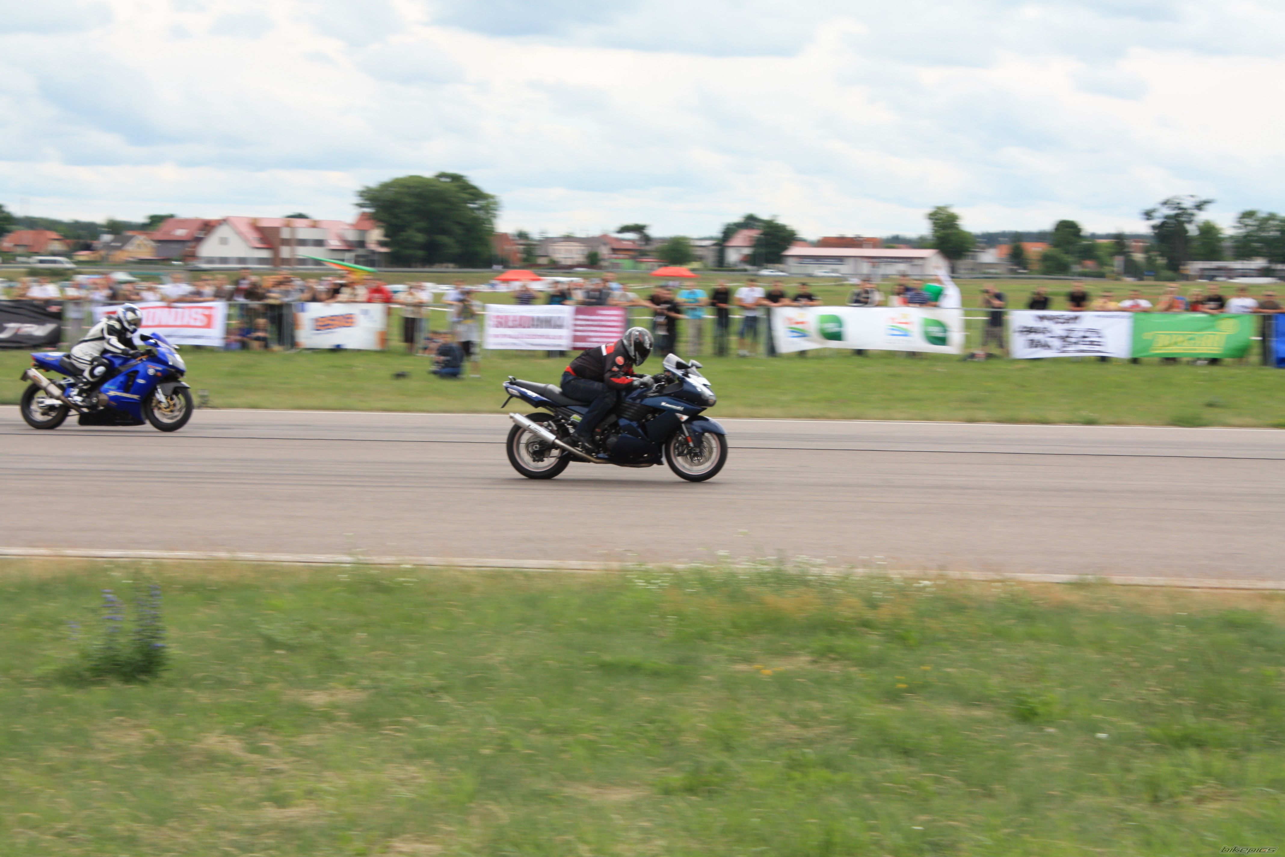 Photo 2417868
