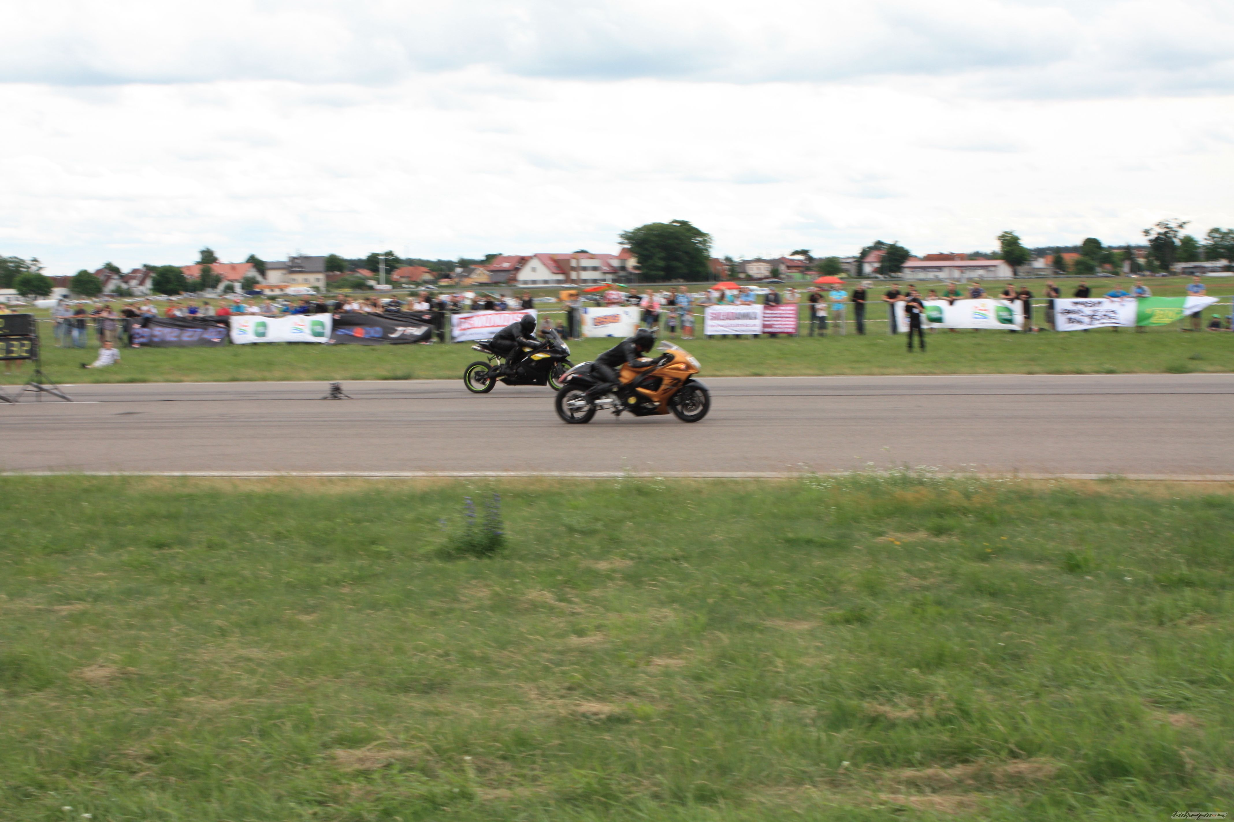 Photo 2417888
