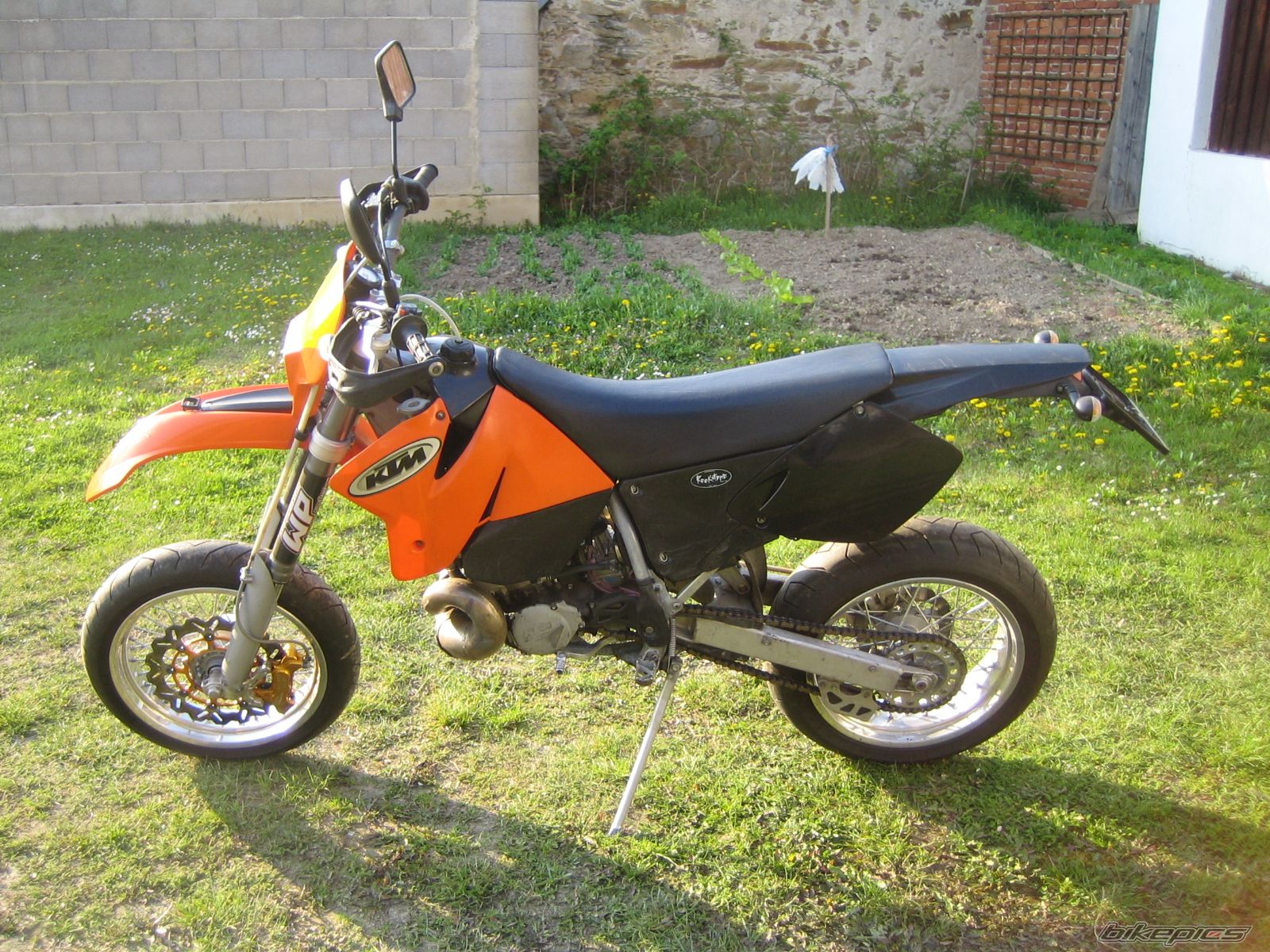 Bike Photo 2417895