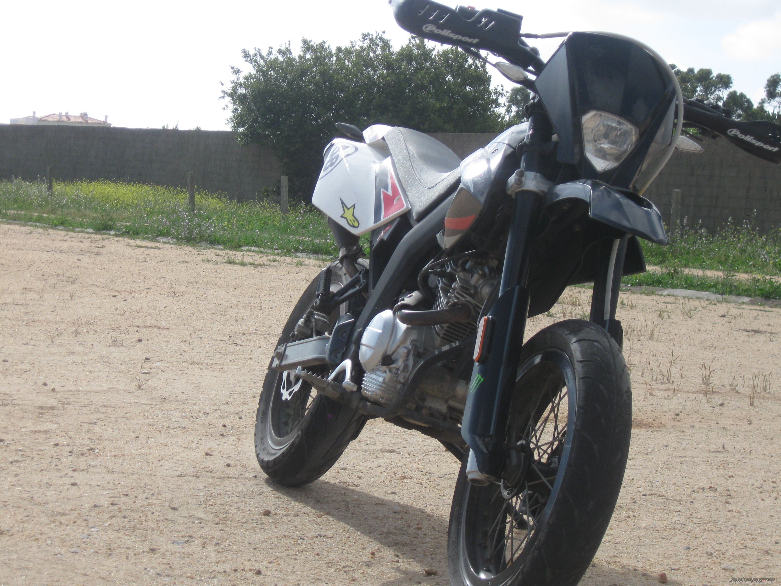Bike Photo 2417923