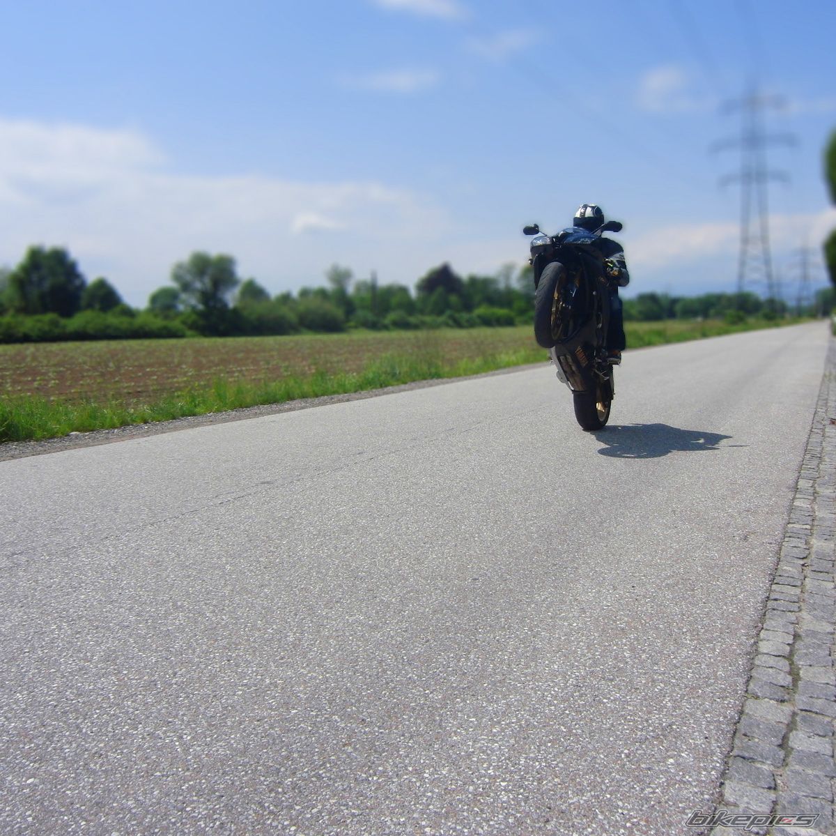 Bike Photo 2418110