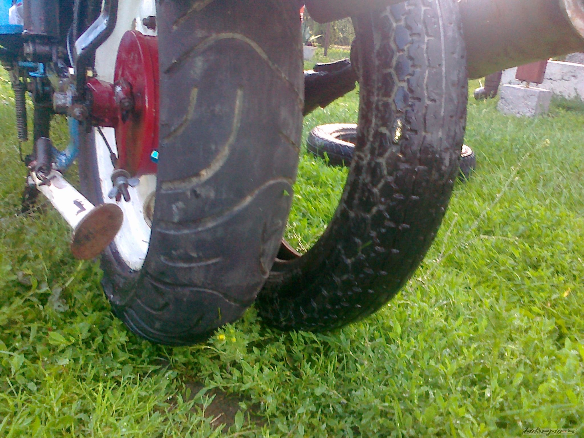 Photo 2418175
