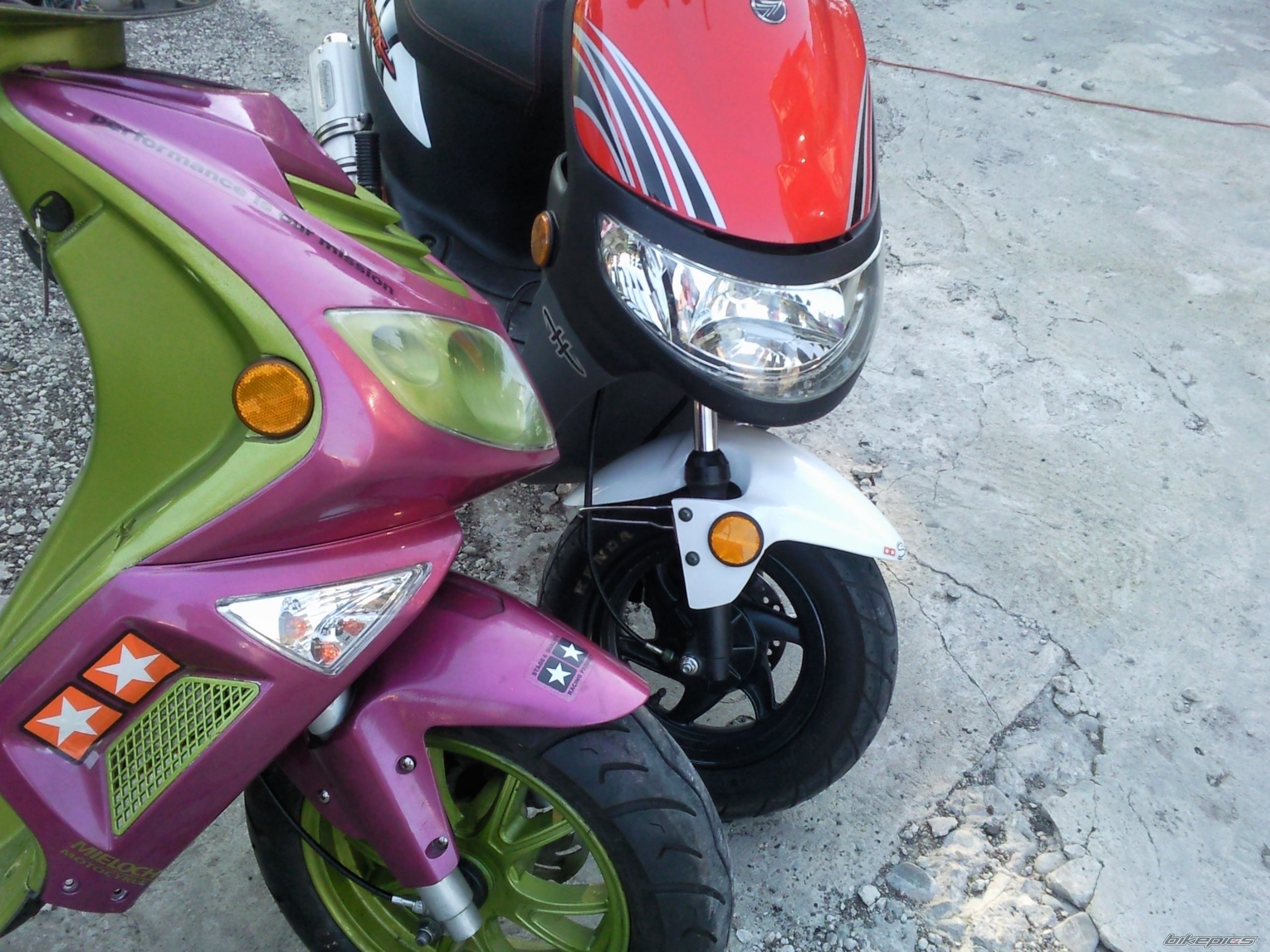 Photo 2418291