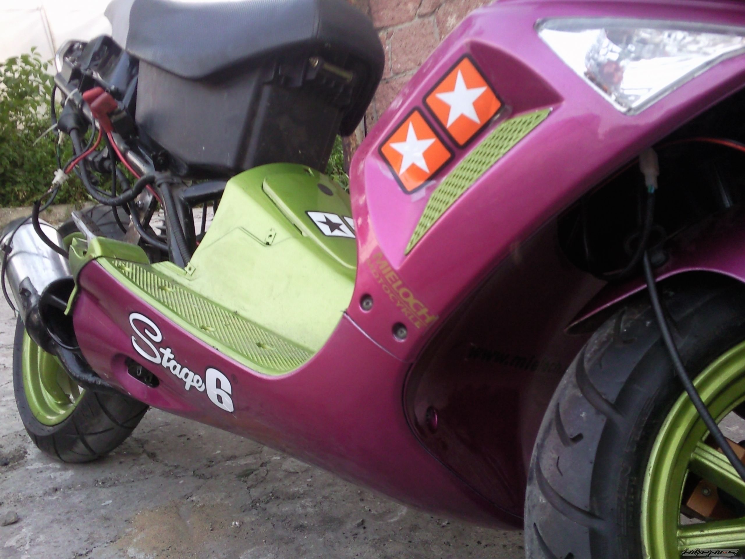 Photo 2418298