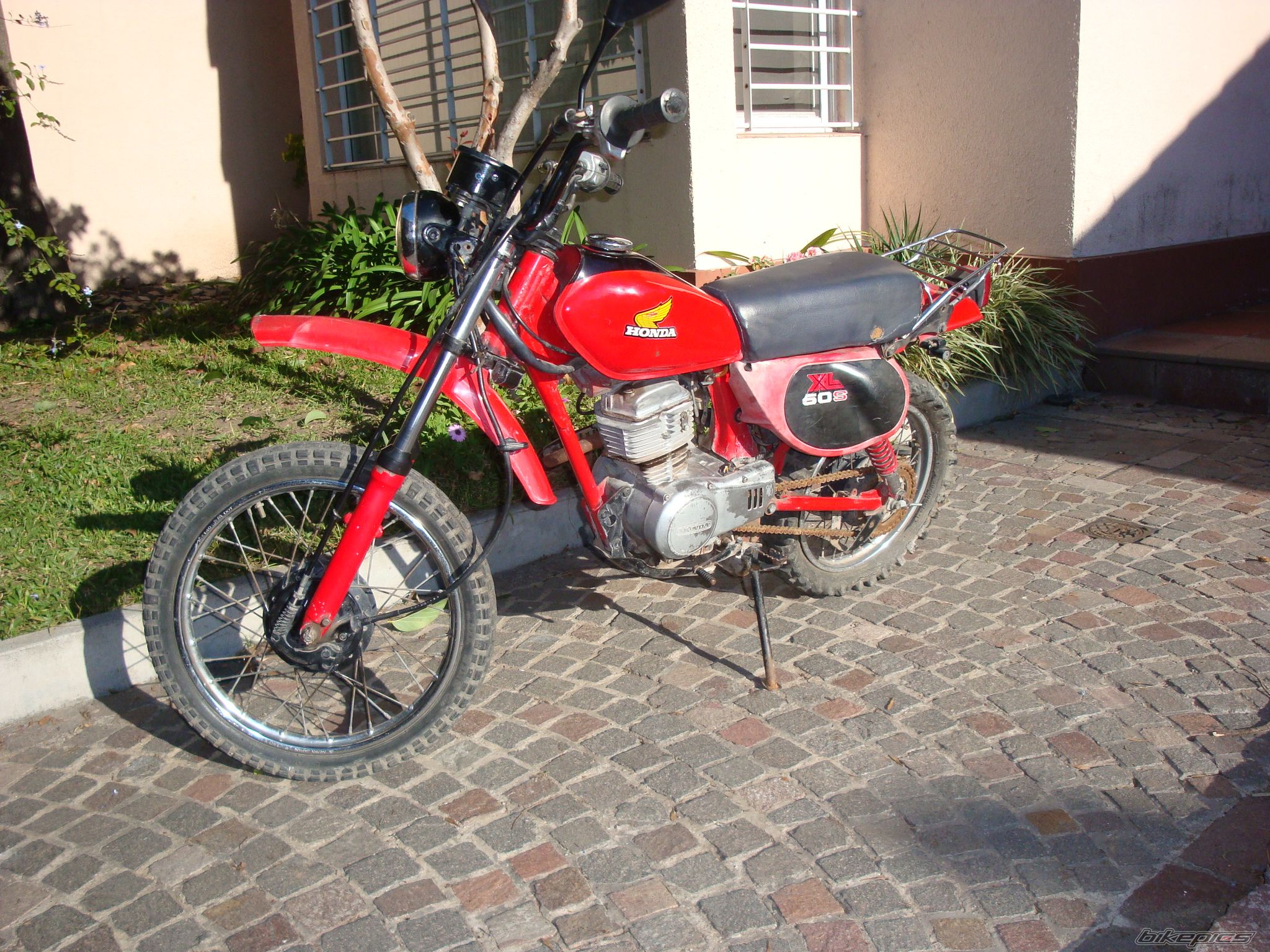 Photo 2418303