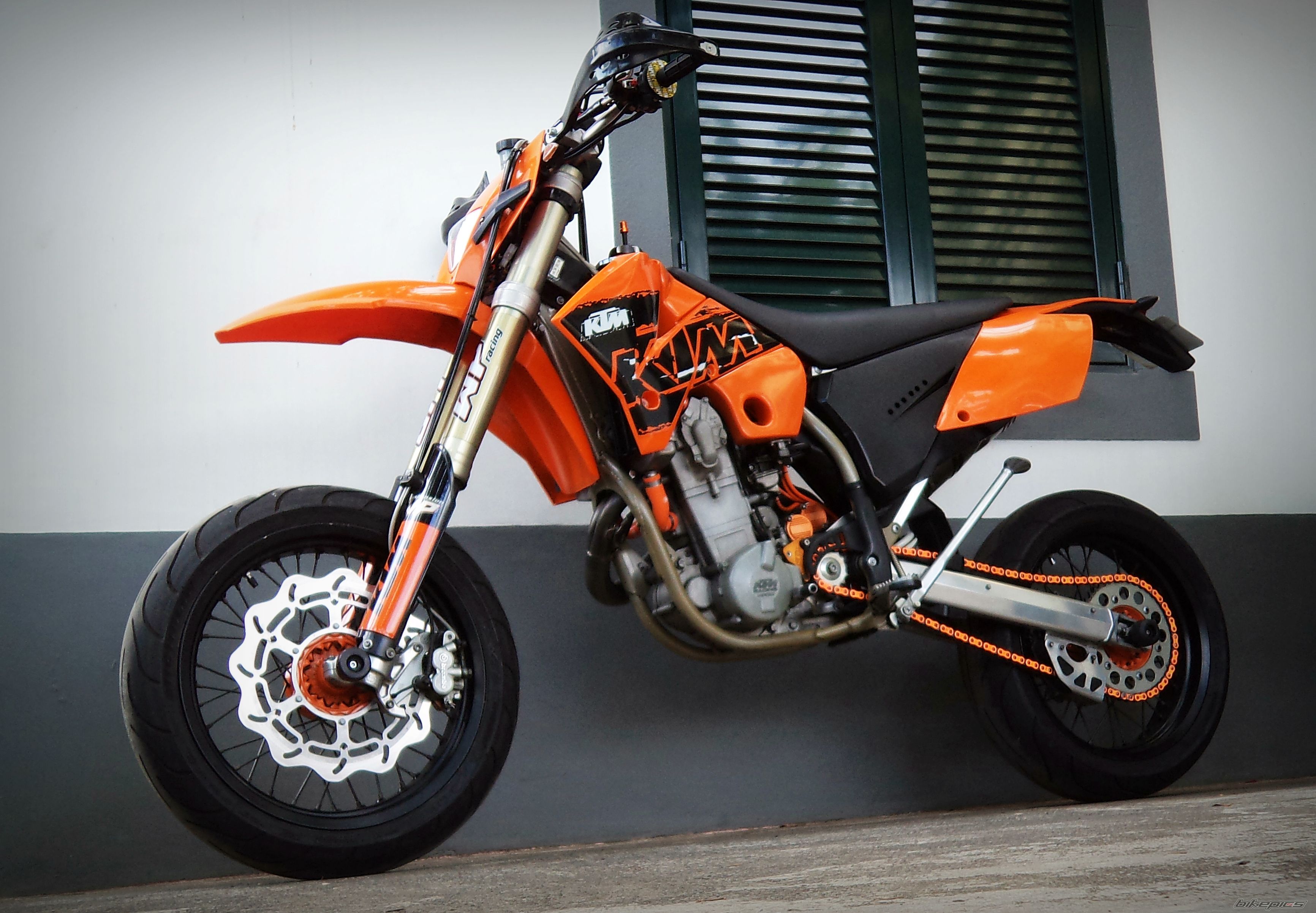 Bike Photo 2418375
