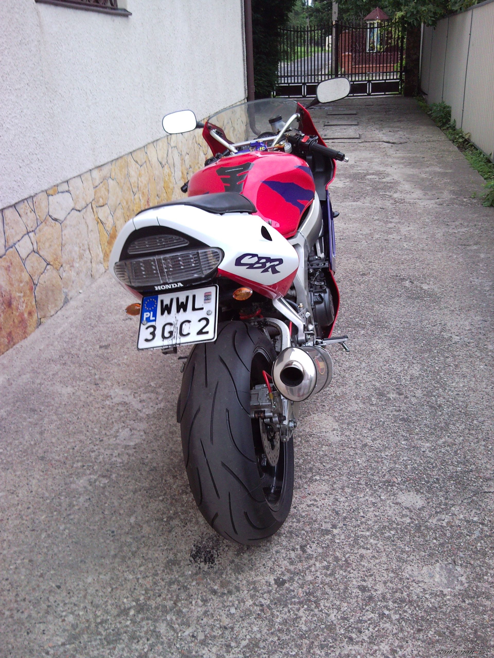 Photo 2418514