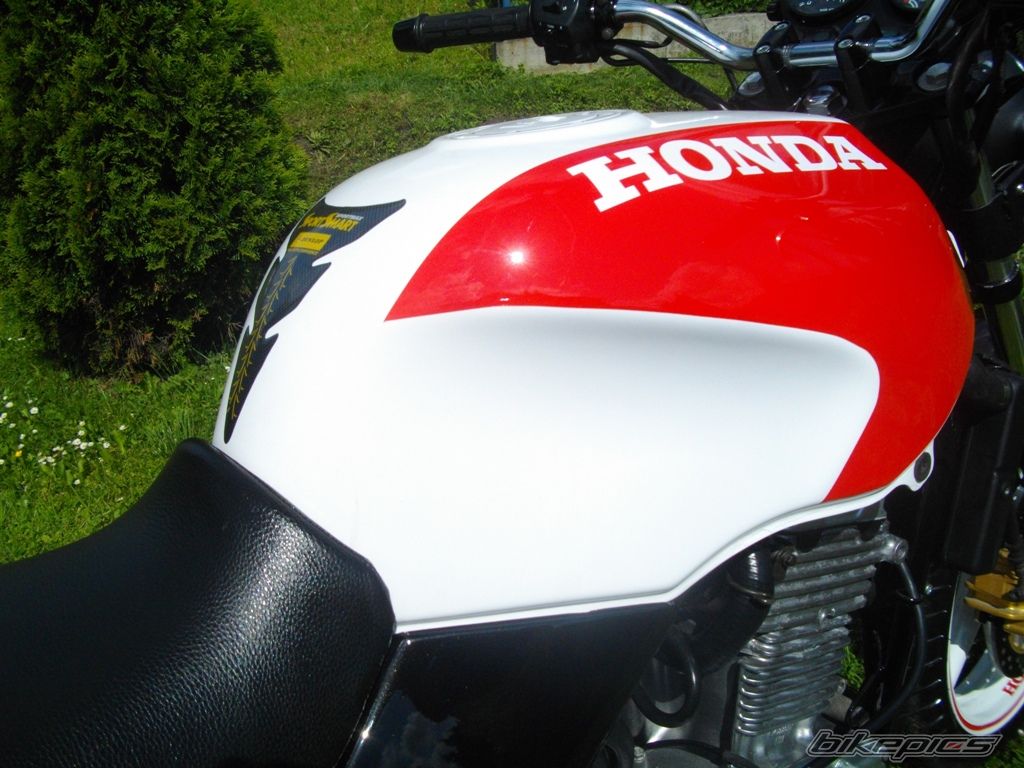 Photo 2418669