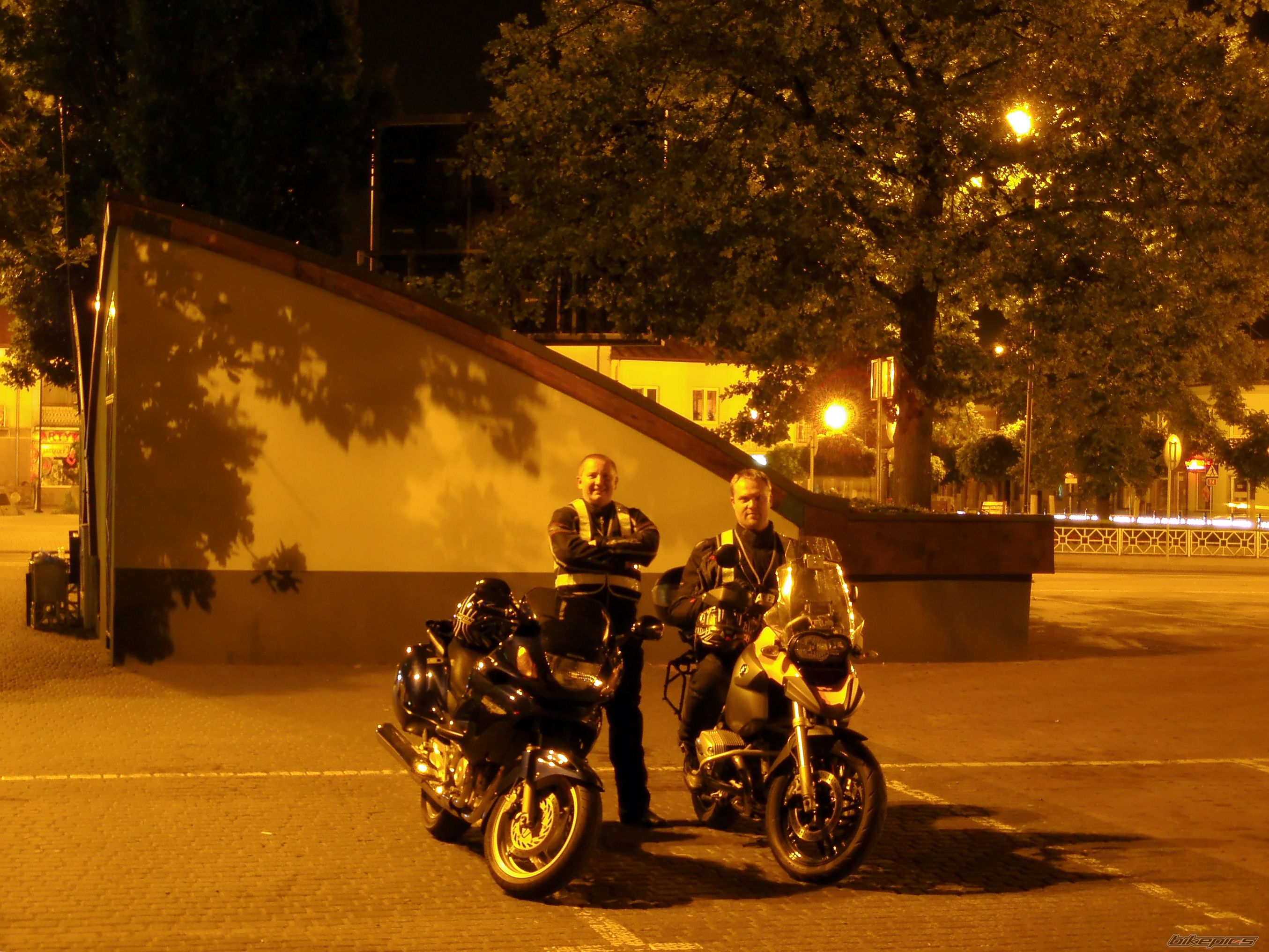 Photo 2418835