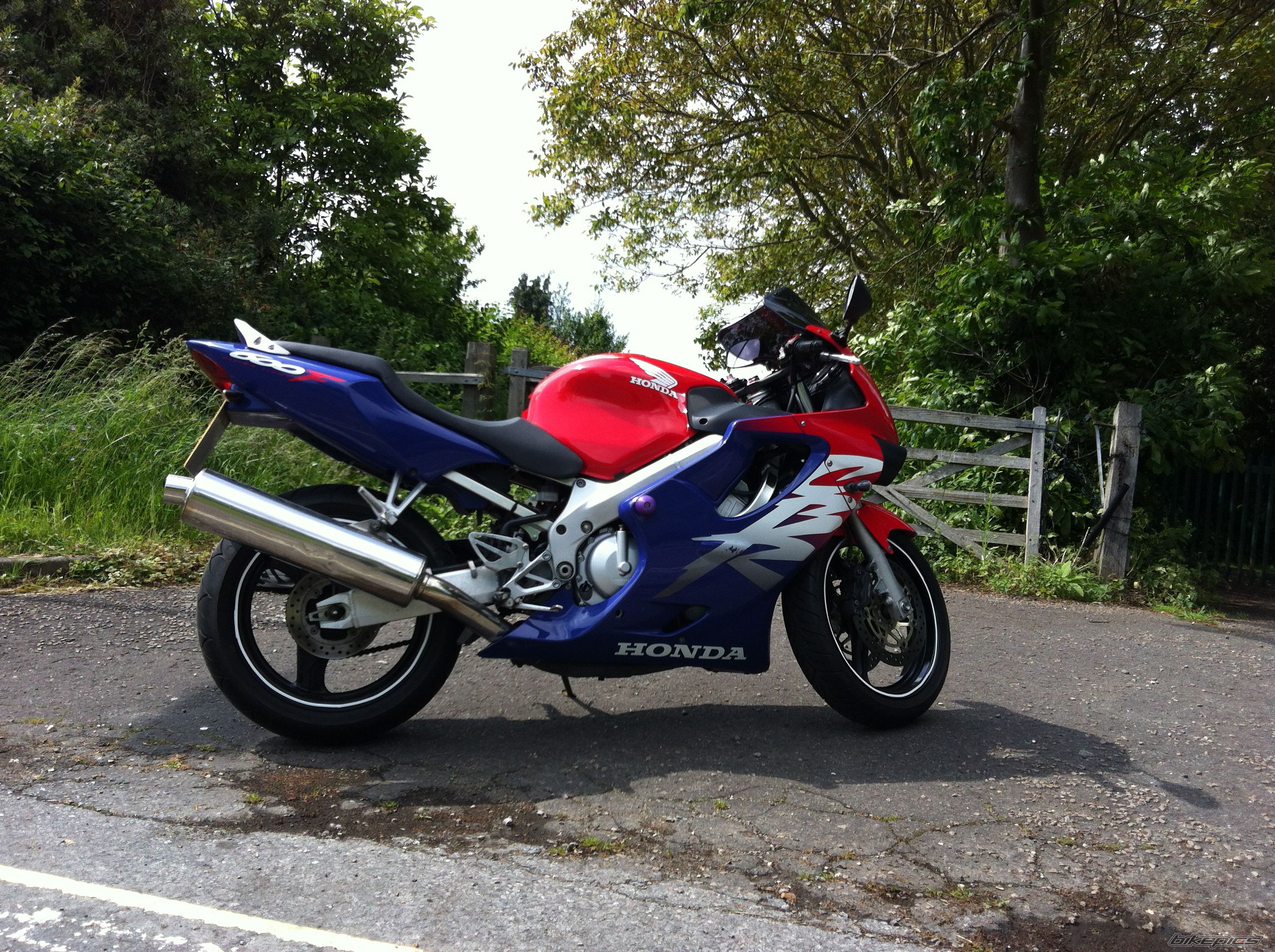 Photo 2418837