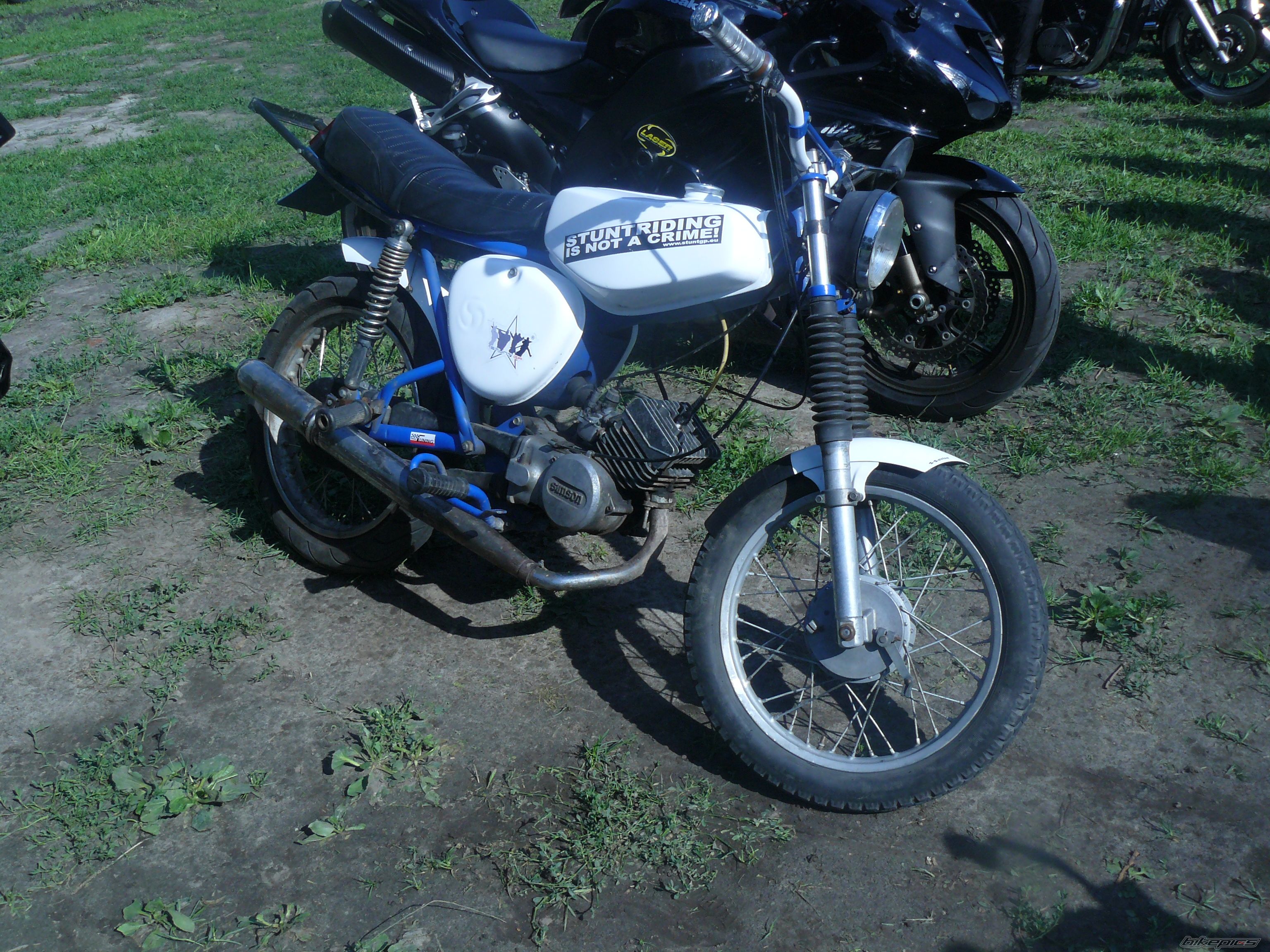 Photo 2419331