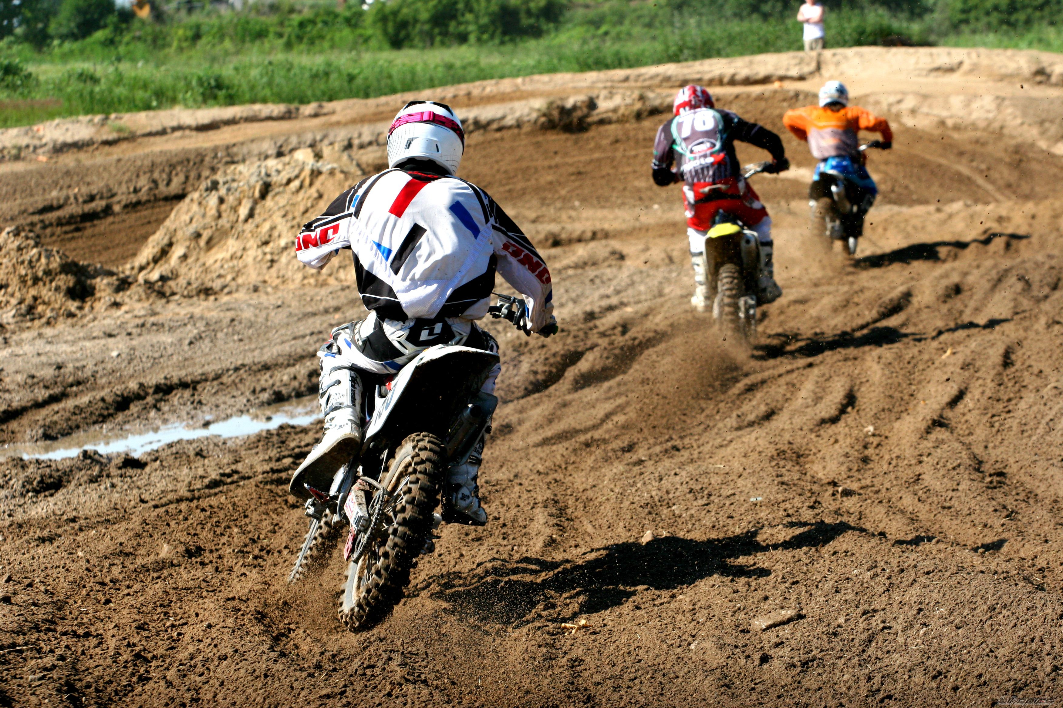 Bike Photo 2419921
