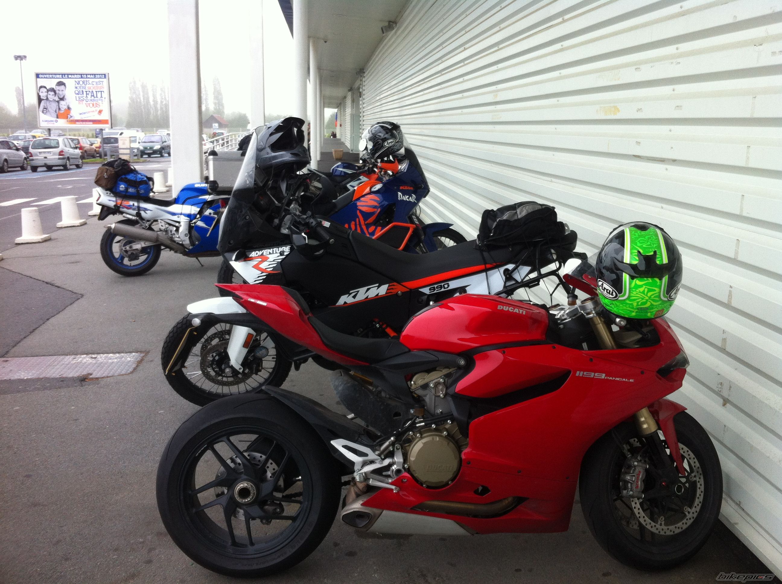 Photo 2420039