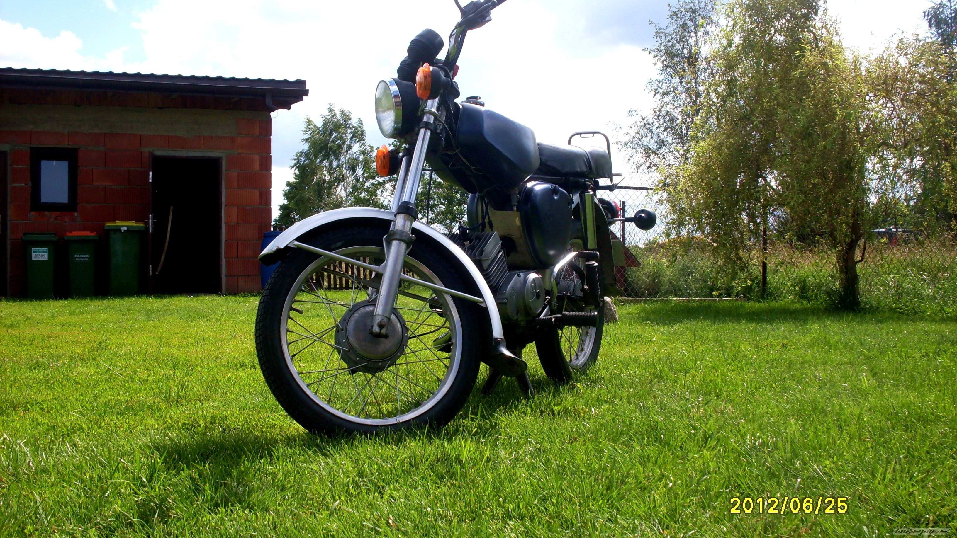 Bike Photo 2420107