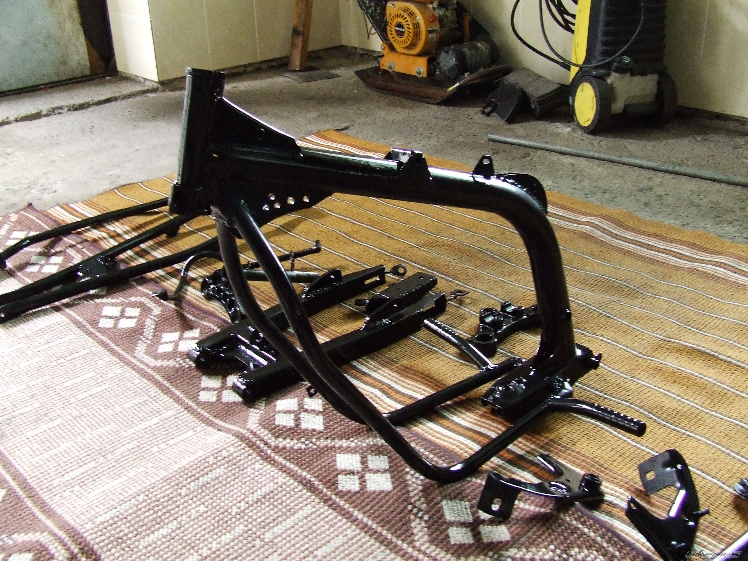 Bike Photo 2420111