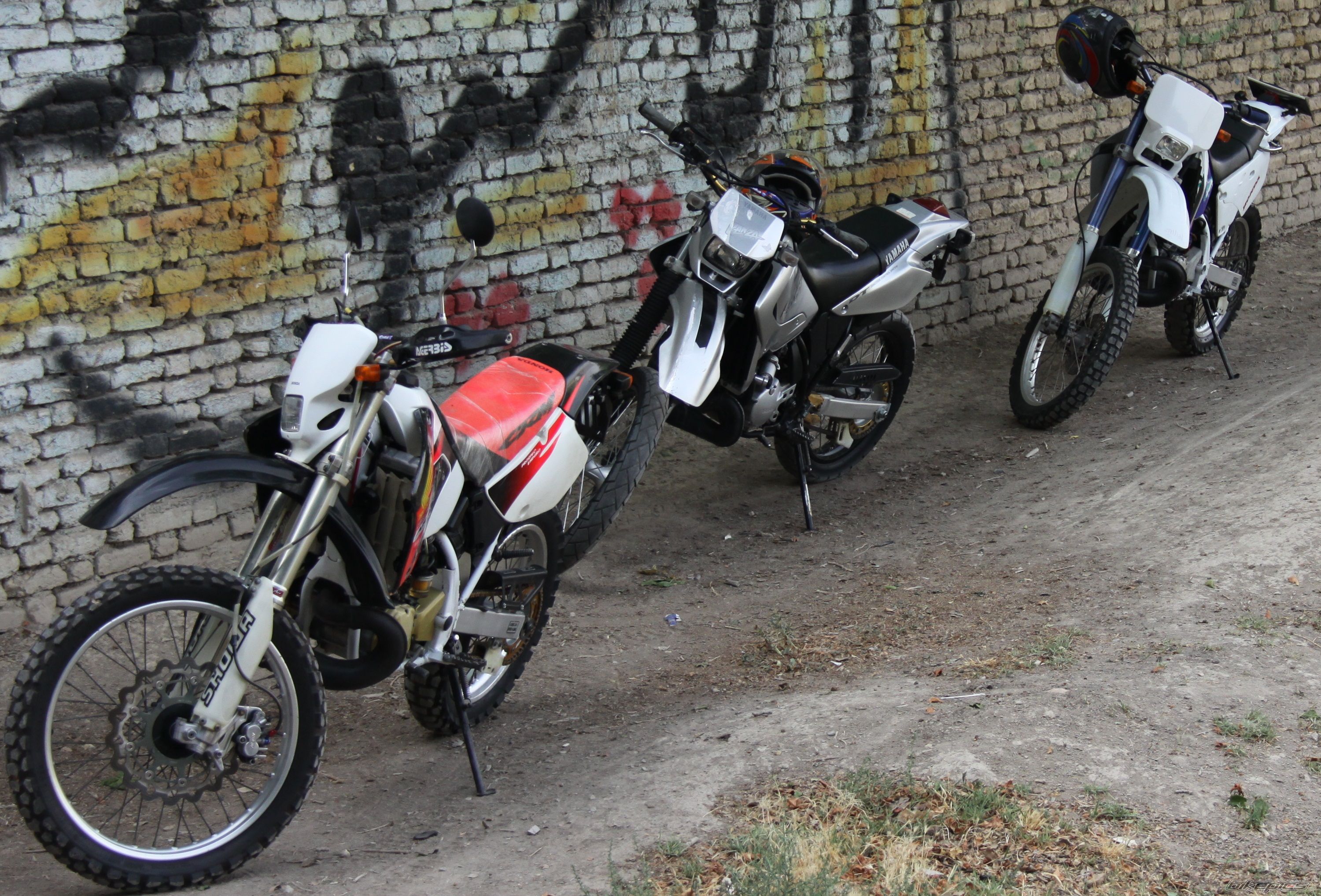 Photo 2420613