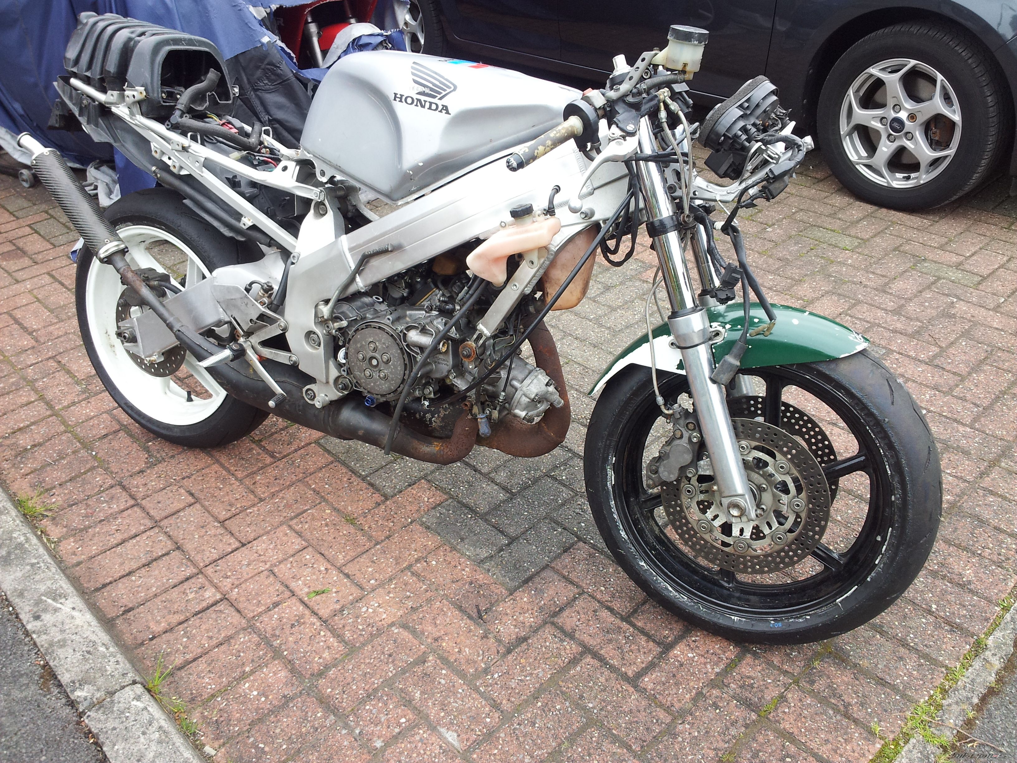 Photo 2420642