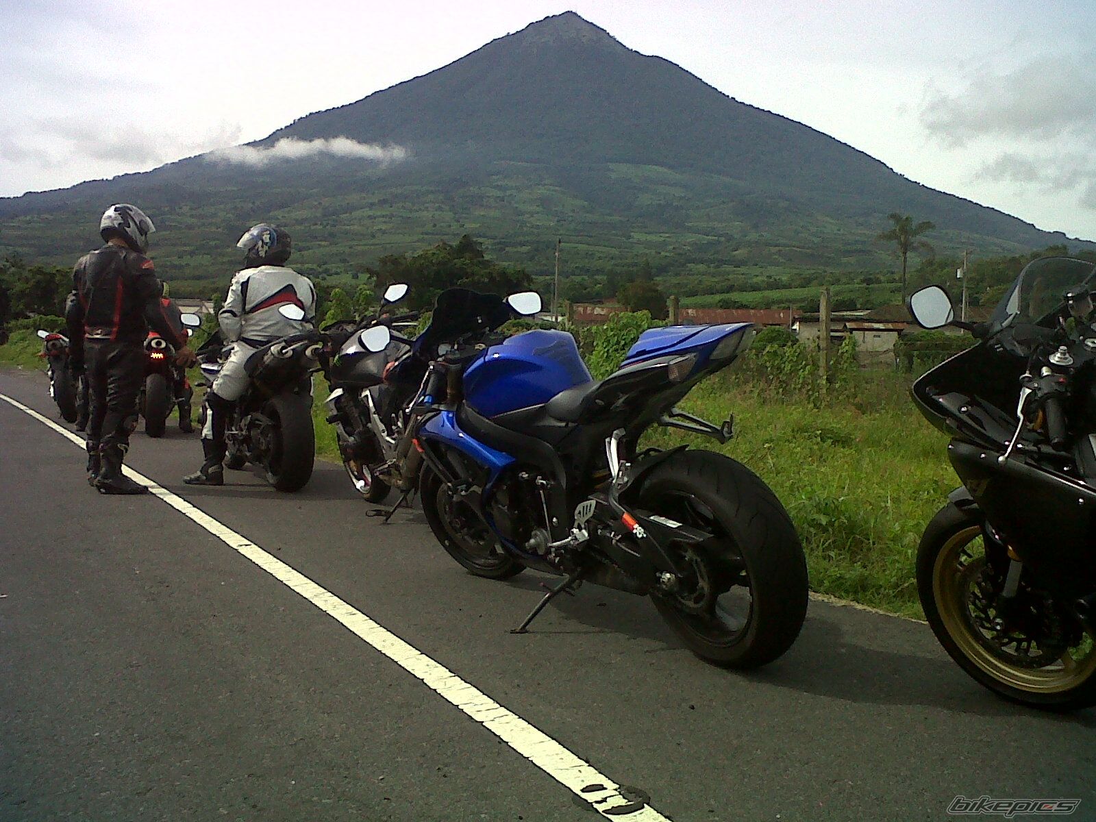 Photo 2420793