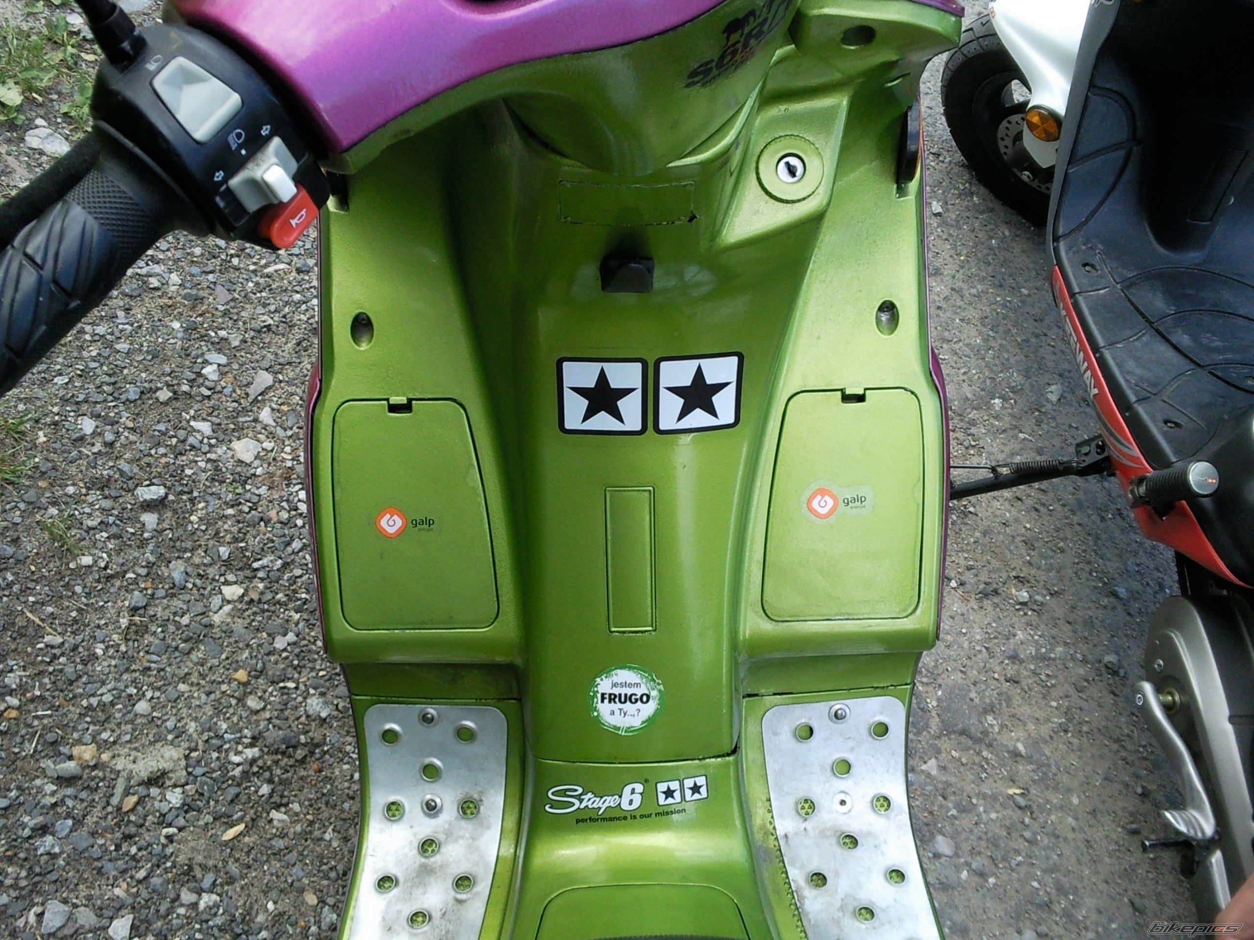 Photo 2420978
