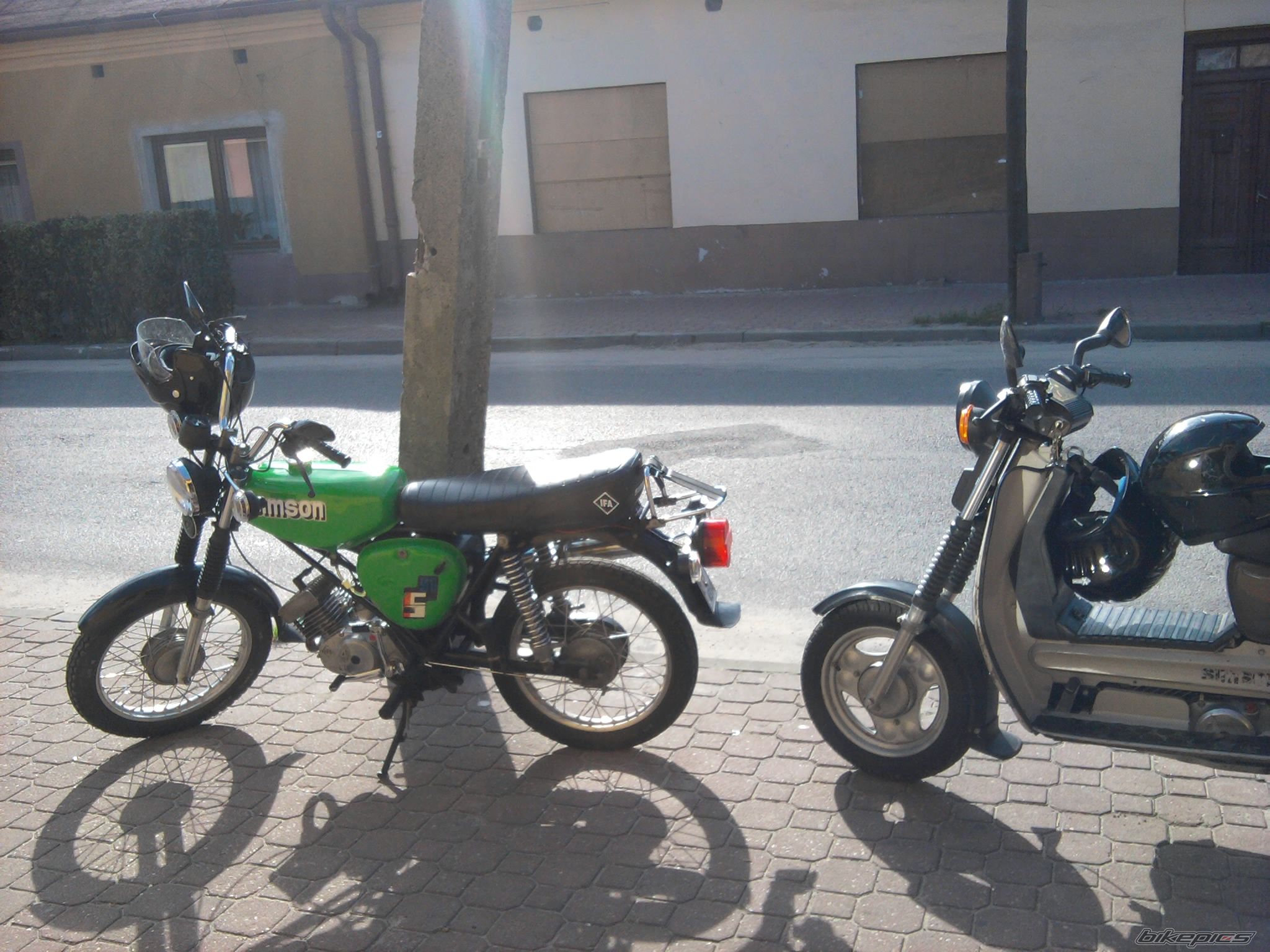 Photo 2421023