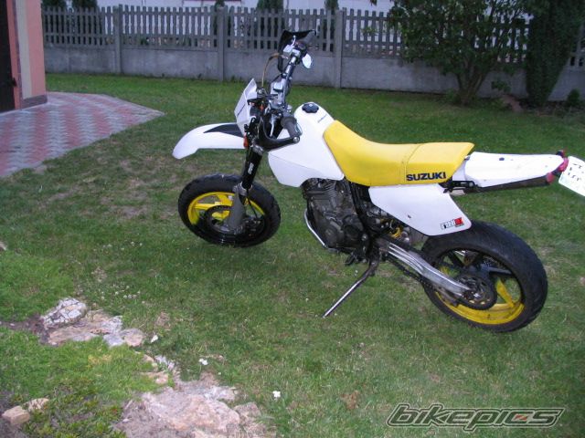 Photo 2421293