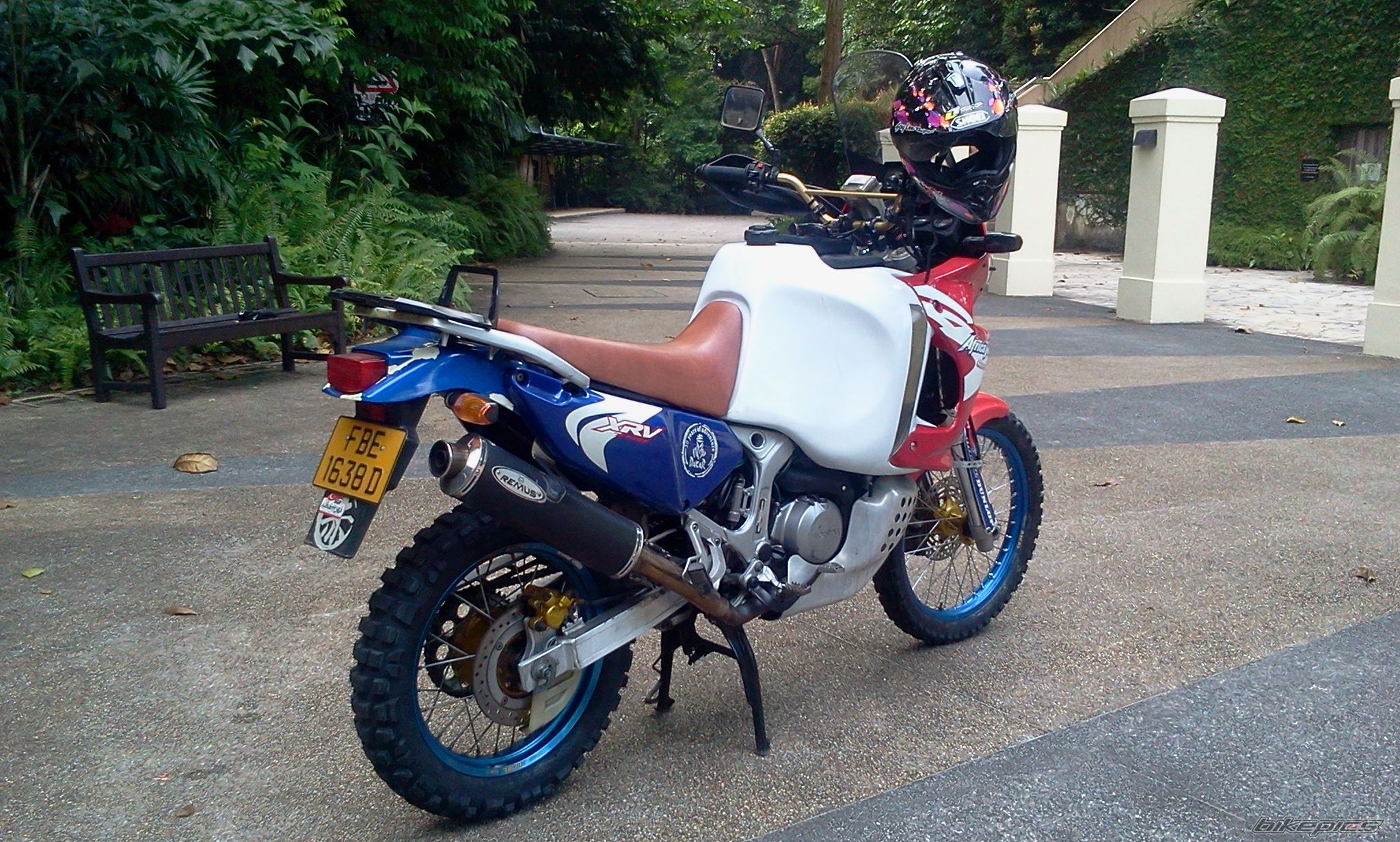 Photo 2421410