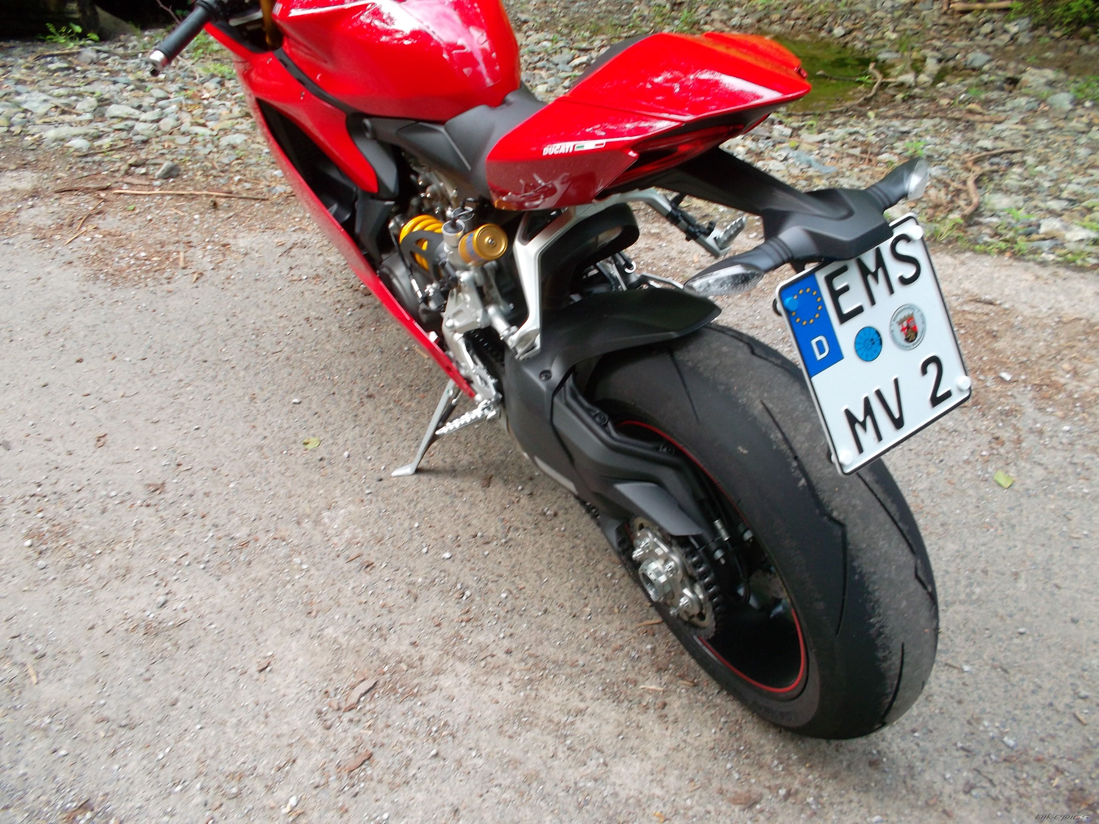 Photo 2421543
